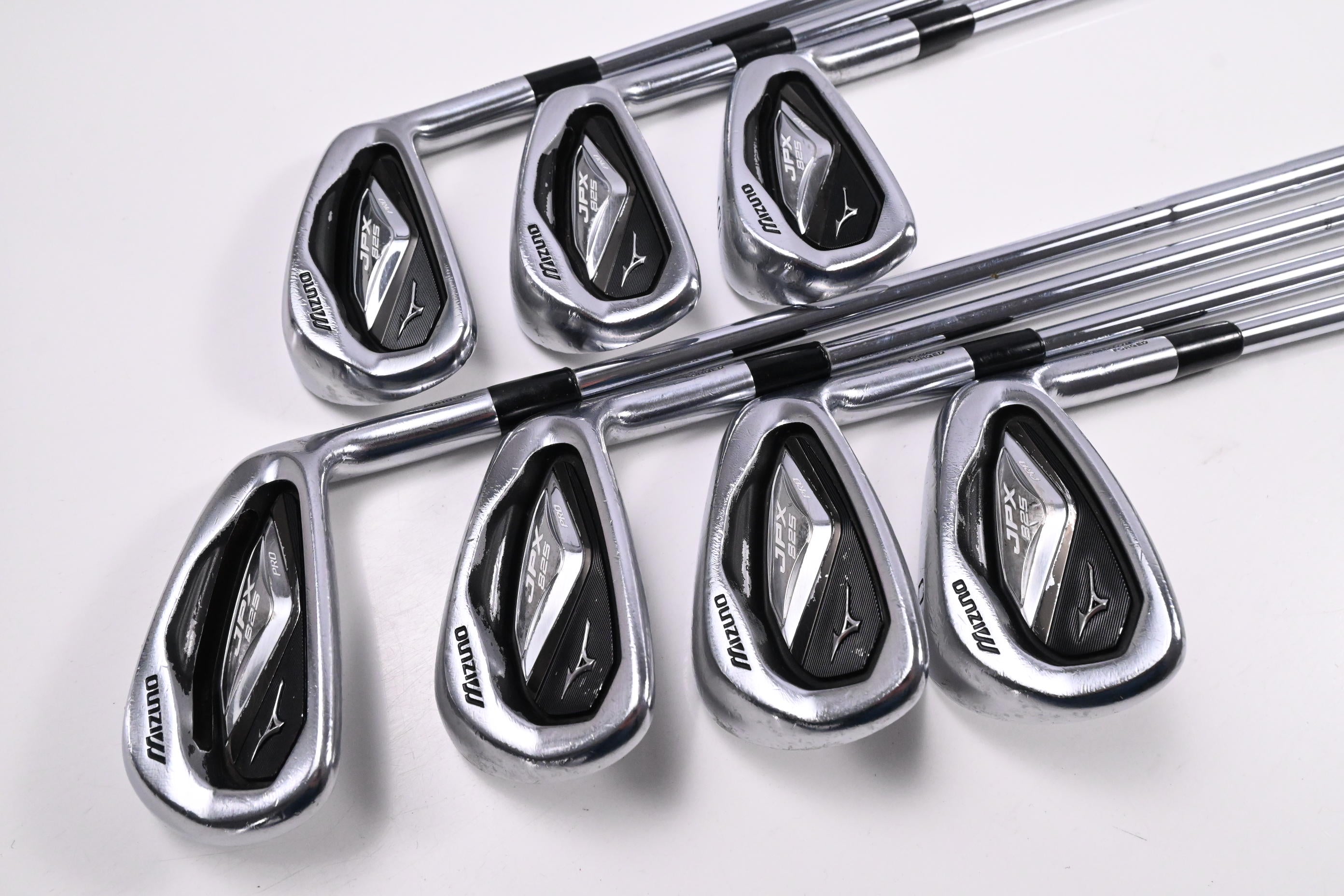 Mizuno JPX 825 Pro Irons / 4-PW / Stiff Flex Dynamic Gold S300 Shafts