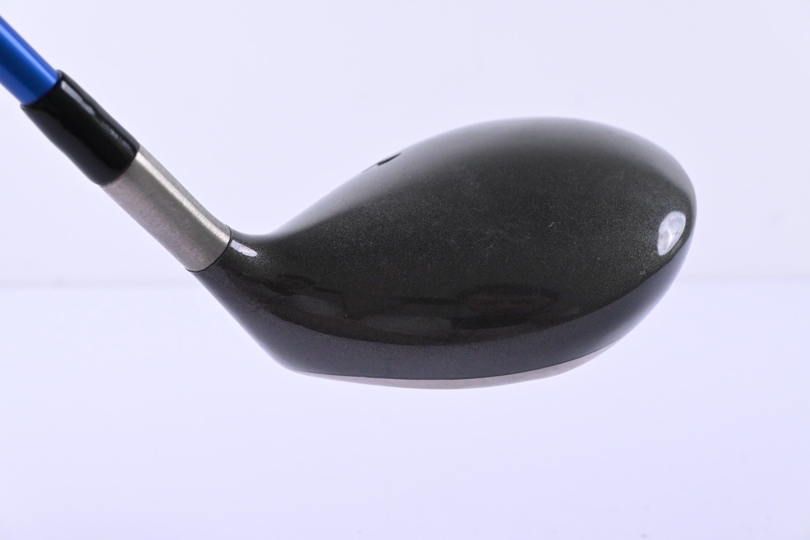 Titleist 975 D Driver / 10.5 Degree / Regular Flex Grafalloy Blue Shaft