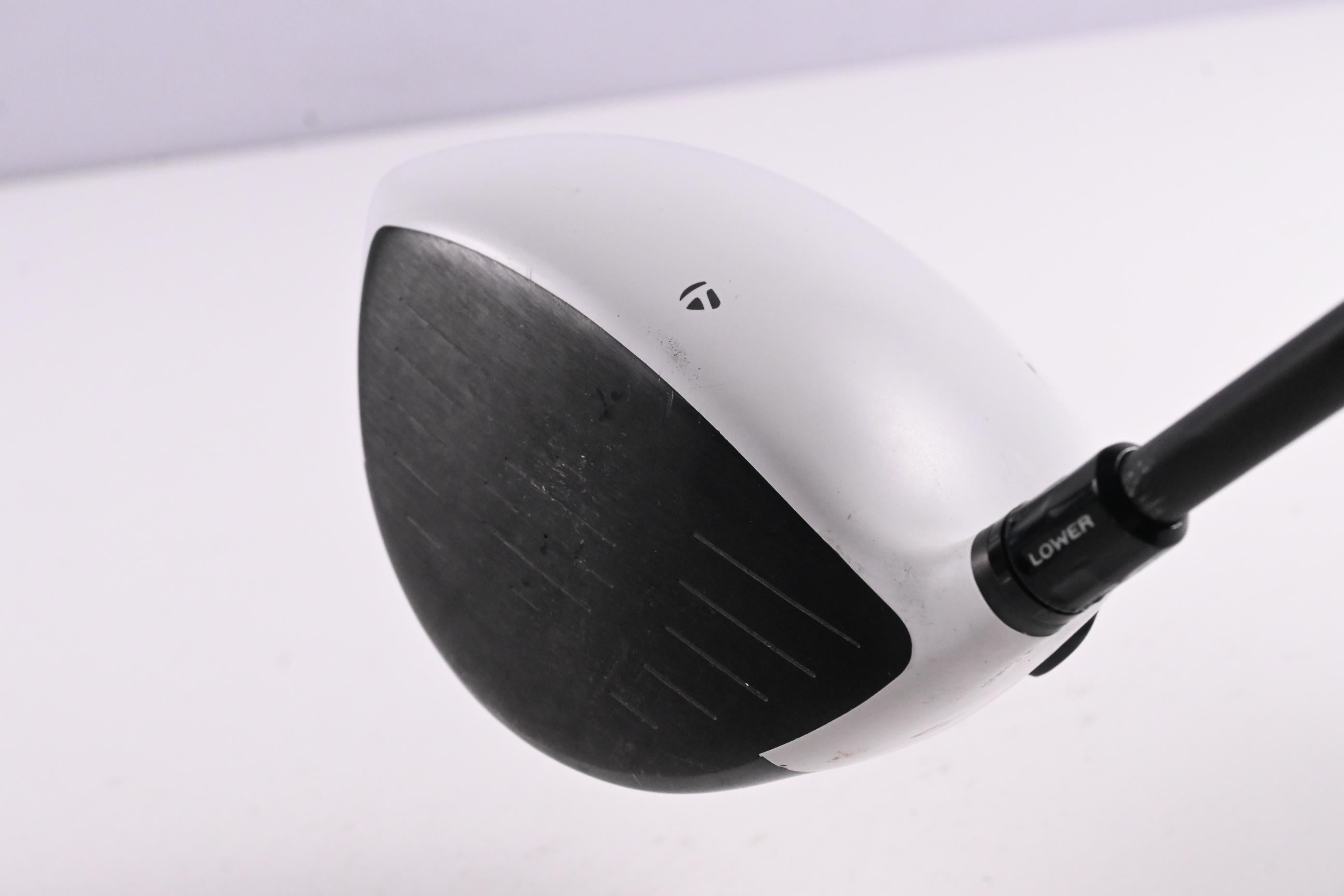 Taylormade R11 Driver / 9 Degree / Stiff Flex Fujikura Blur 65 Shaft