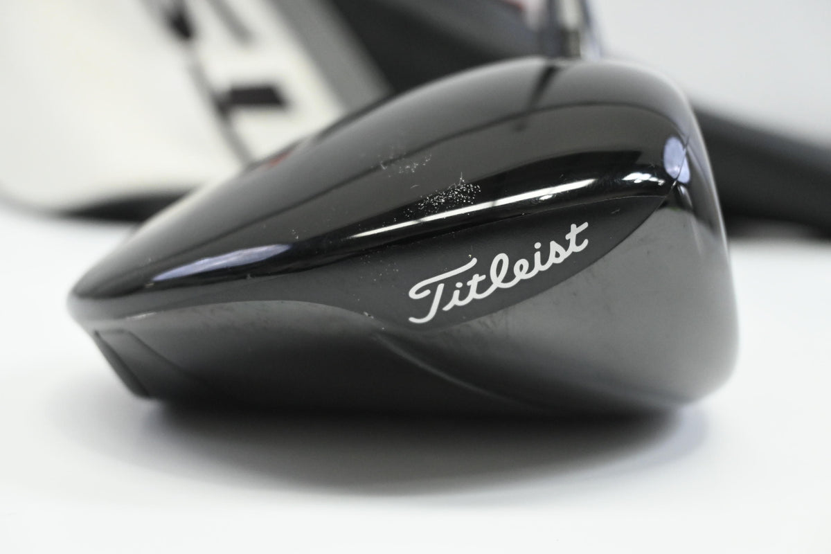 Titleist TSR2 Driver / 10 Degree / Regular Flex / Regular Flex Tensei AV Blue 55