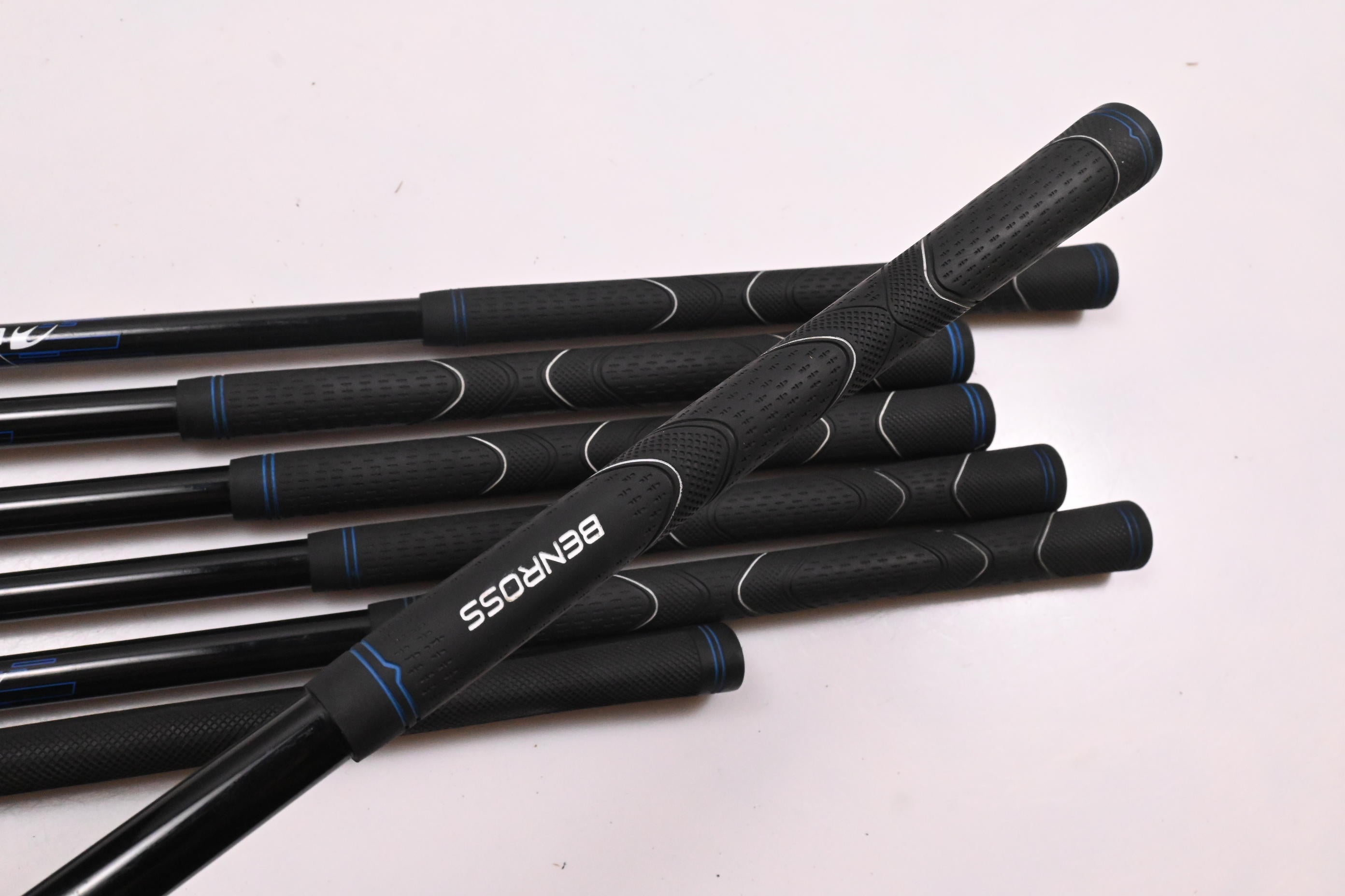 Junior Benross Aero Package Set / Woods, Irons, Putter, Bag