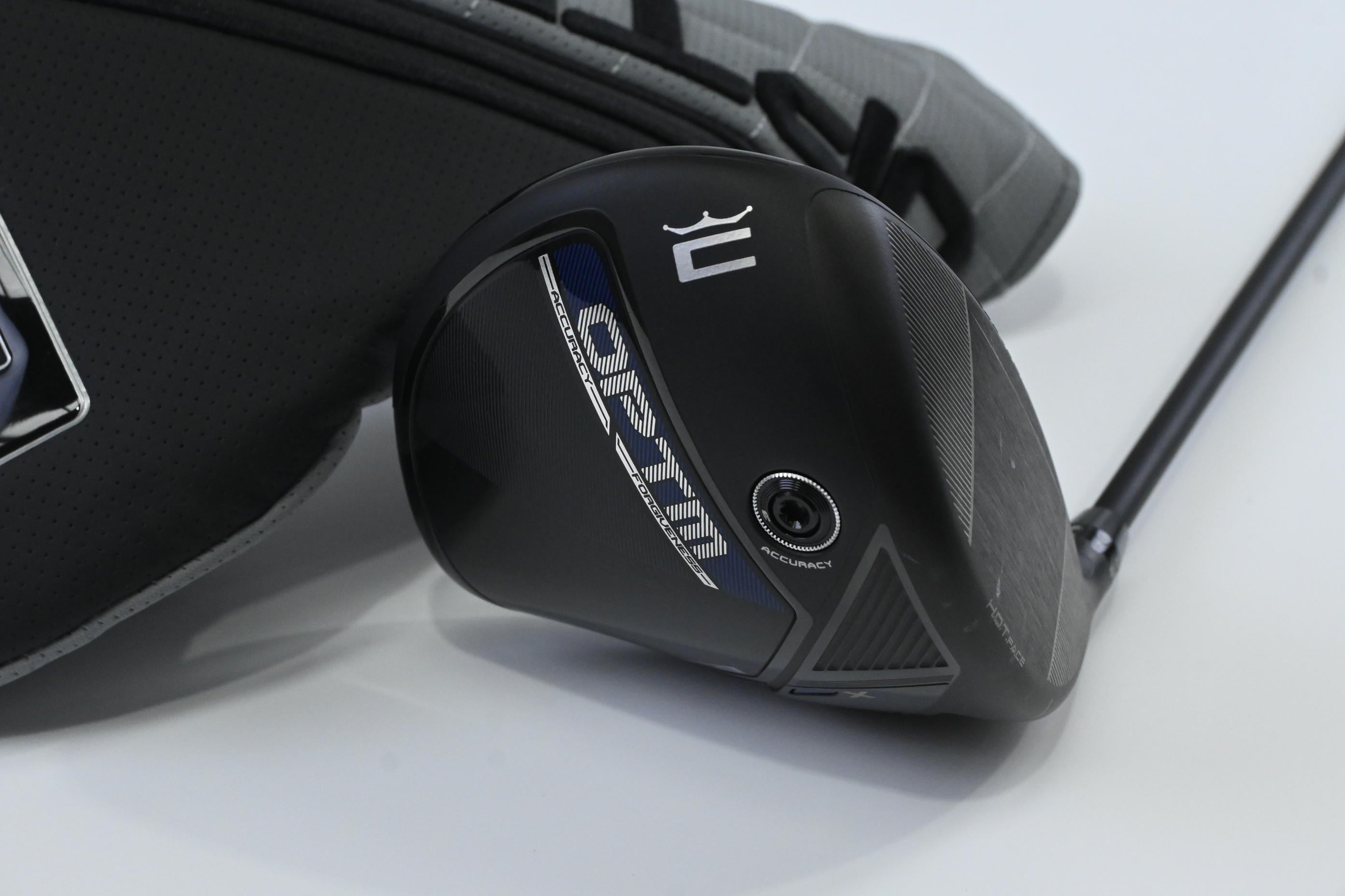 Cobra OPTM X Driver / 10.5 Degree / X-Flex Kai'li Dark Wave 60 Shaft
