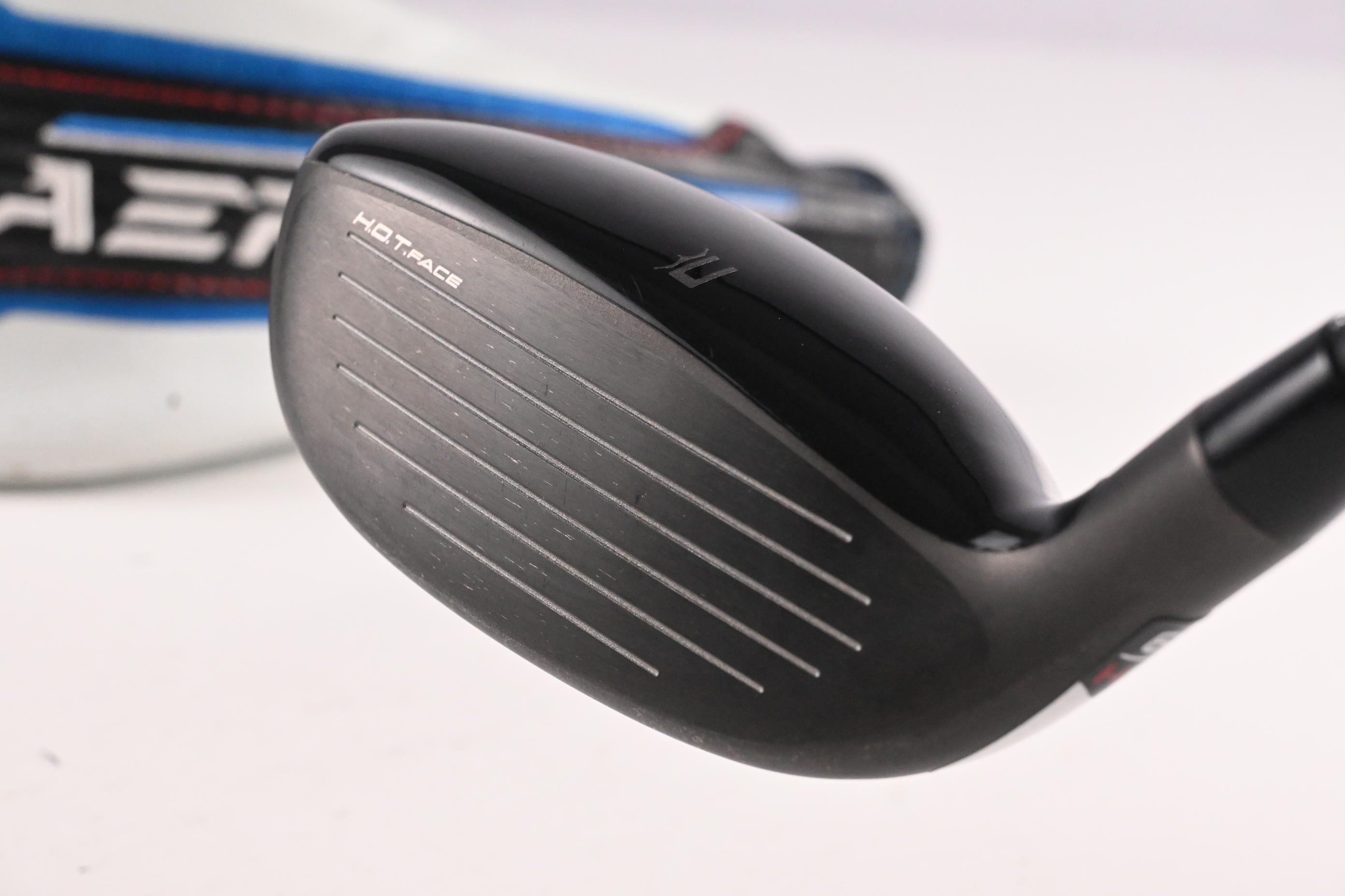 Cobra Aerojet #3 Hybrid / 19 Degree / Stiff Flex KBS PGI 85 Shaft