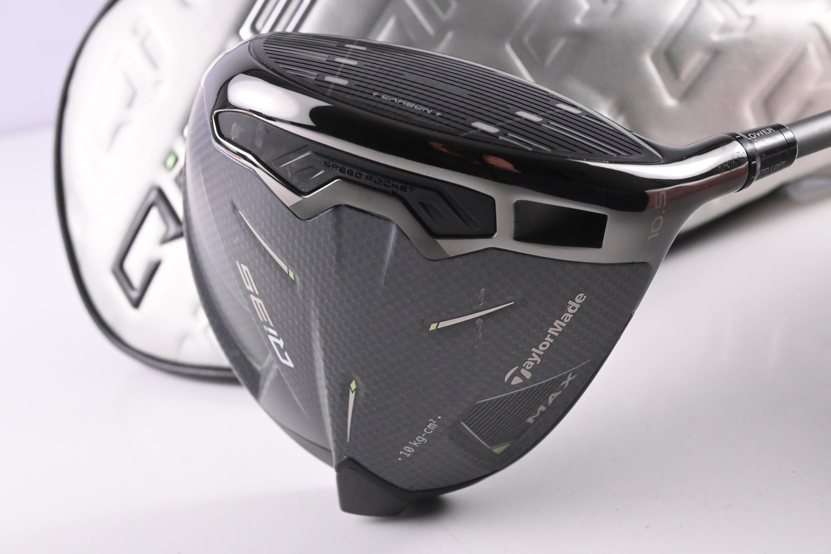 Taylormade Qi35 Max Driver / 10.5 Degree / Regular Flex AirSpeeder 50 Shaft