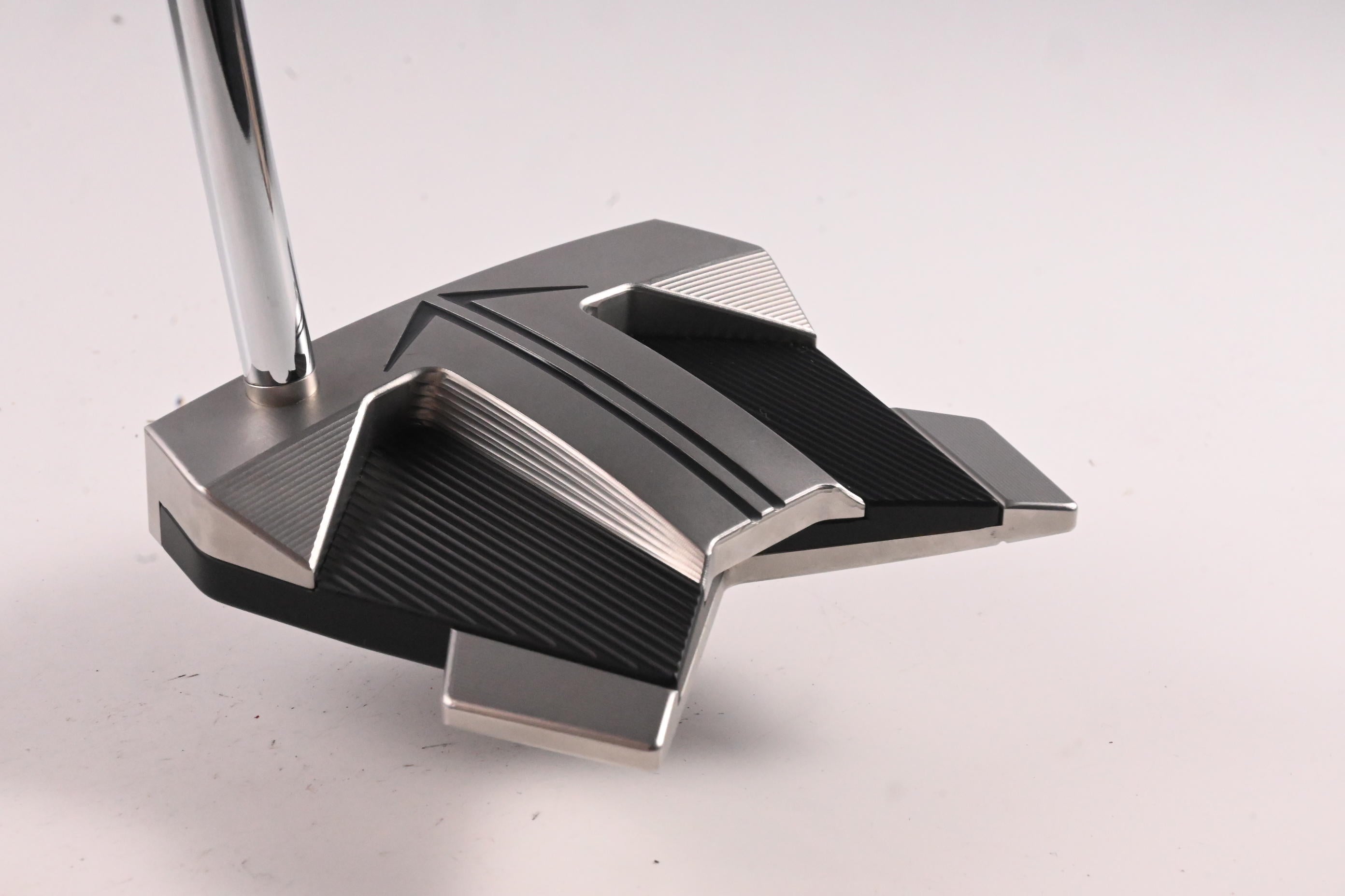 Scotty Cameron 2024 Phantom 11 Putter / 35 Inch