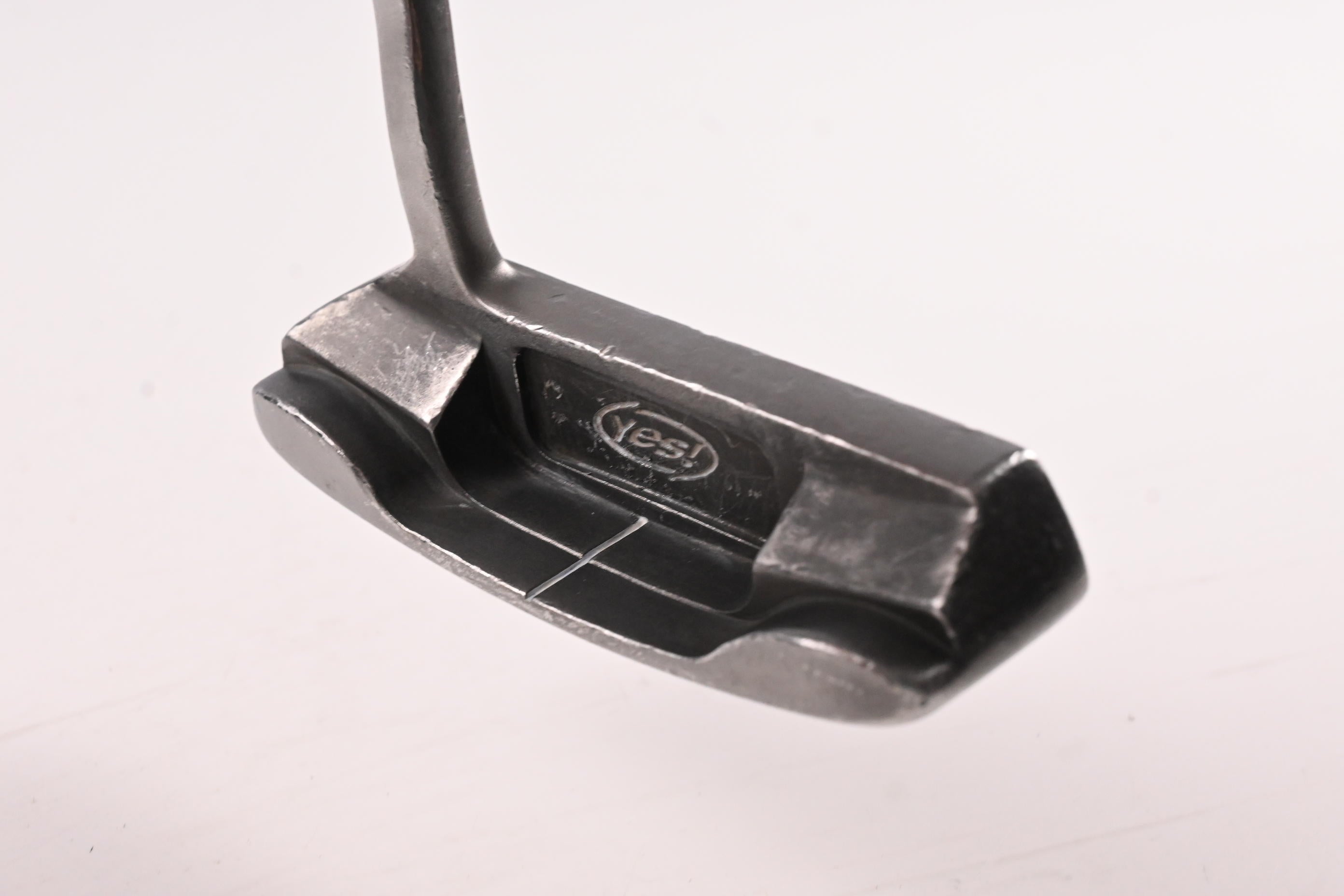 Yes! C-Groove Tracy II Putter / 35 Inch