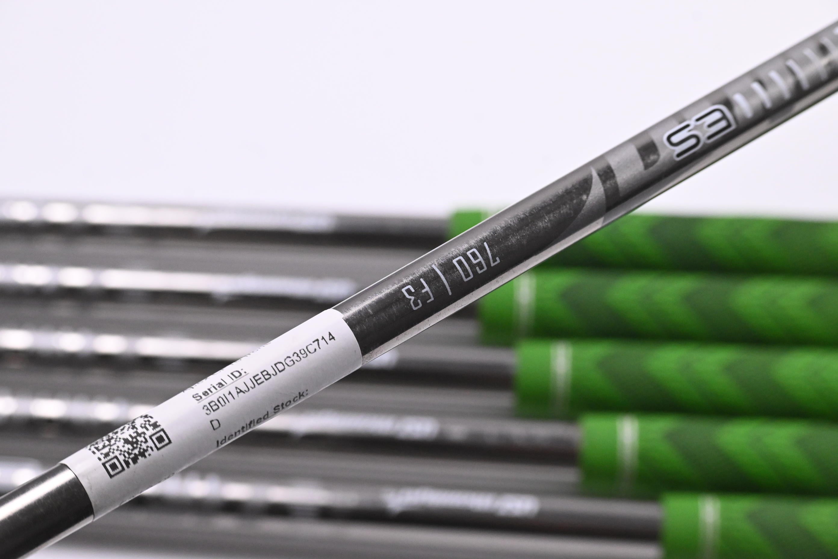 Callaway Apex CF16 Irons / 5-PW / Regular Flex UST Mamiya Recoil ES 760 Shafts