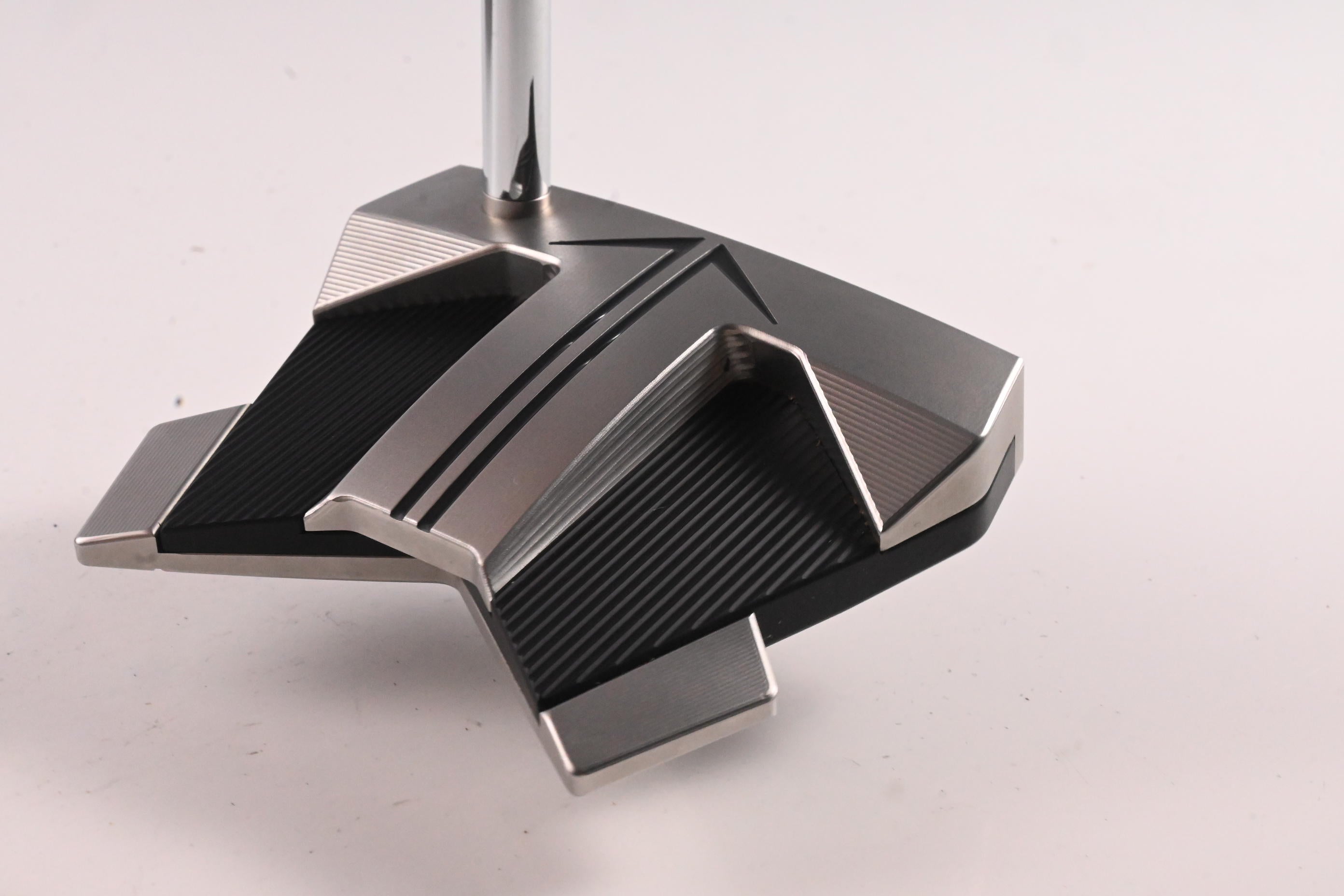 Scotty Cameron 2024 Phantom 11 Putter / 35 Inch