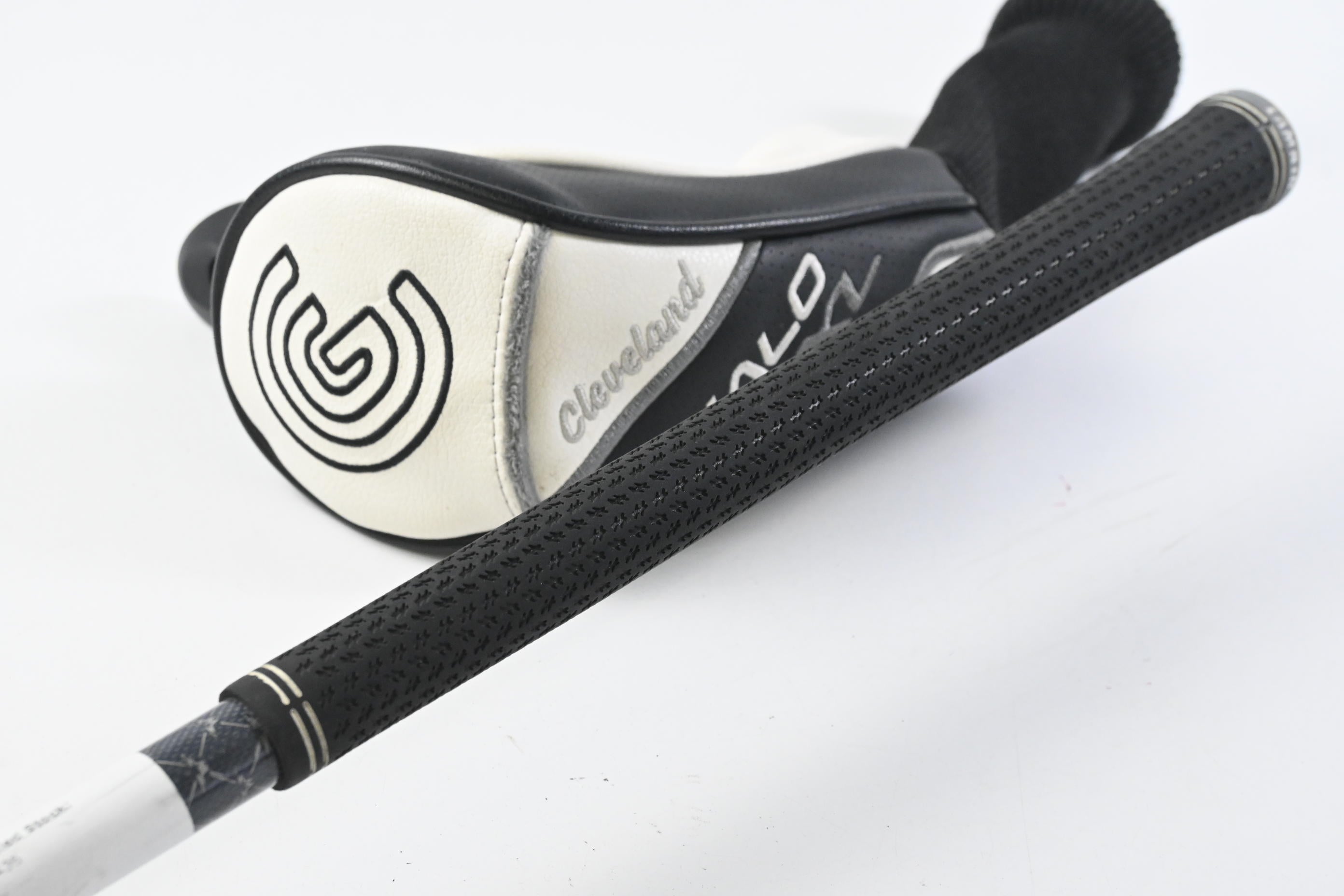 Cleveland Halo XL Hy-Wood #3+ Hybrid / 17 Degree / Stiff Flex Tensei AV Blue 65