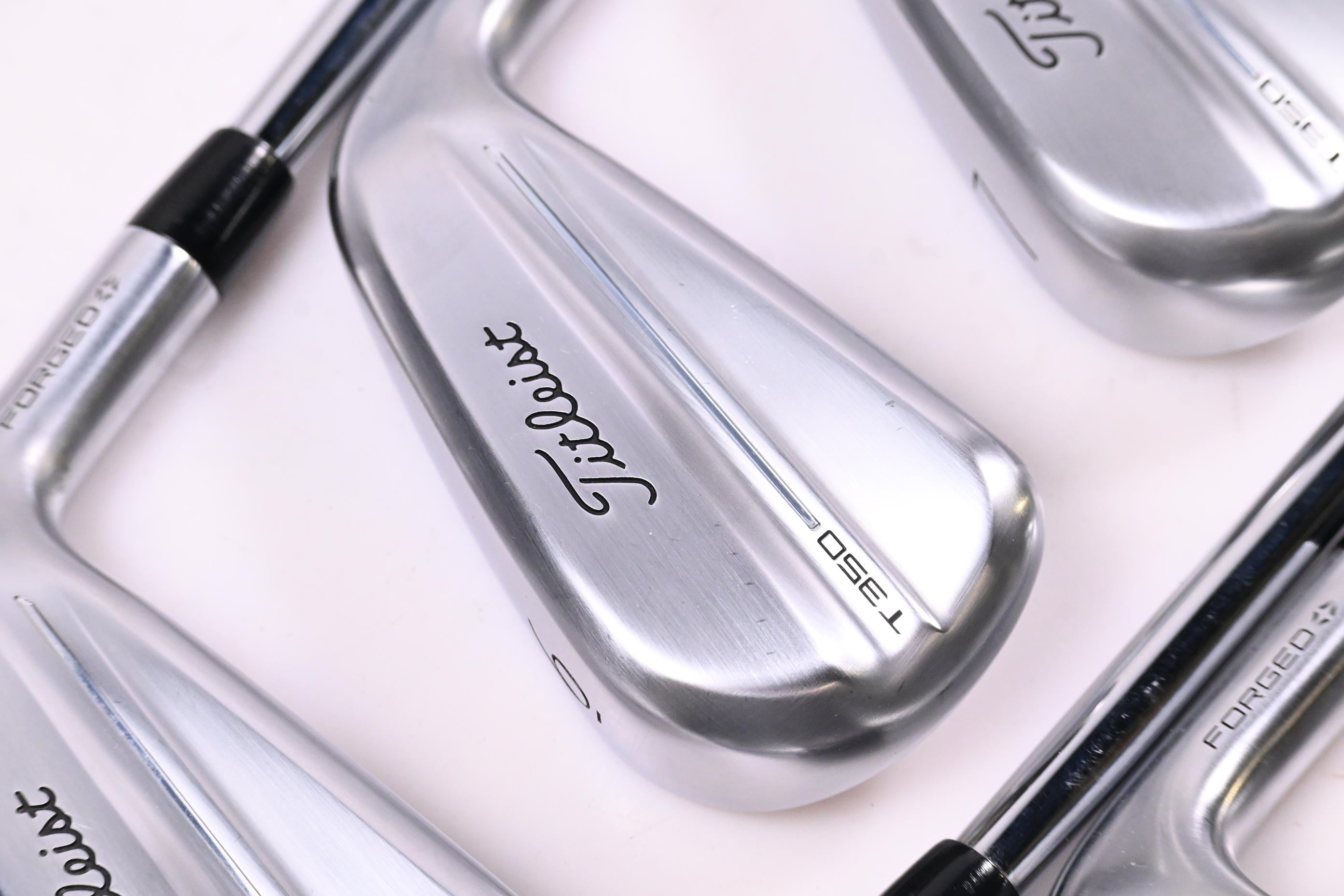 Titleist T350 2025 Irons / 5-PW / Regular Flex AMT Red Shafts