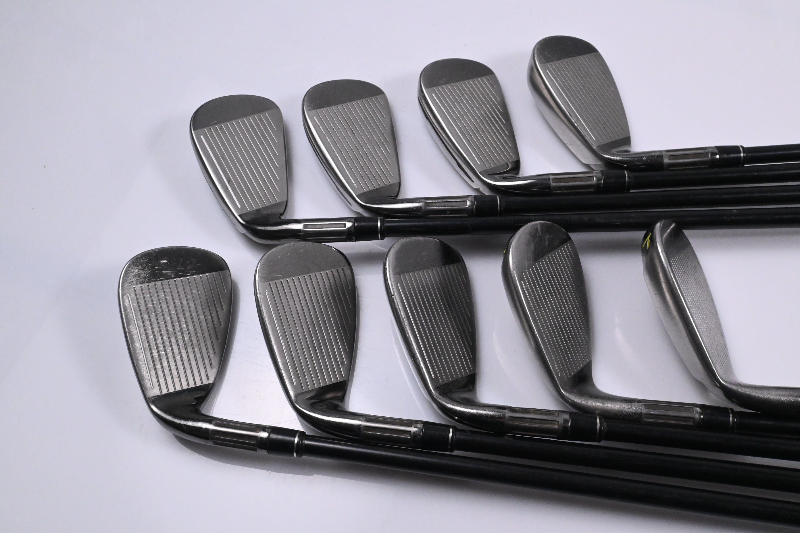 Taylormade M2 2016 Irons / 5-PW+AW+SW+LW / Regular Flex M2 Reax 65 Shafts