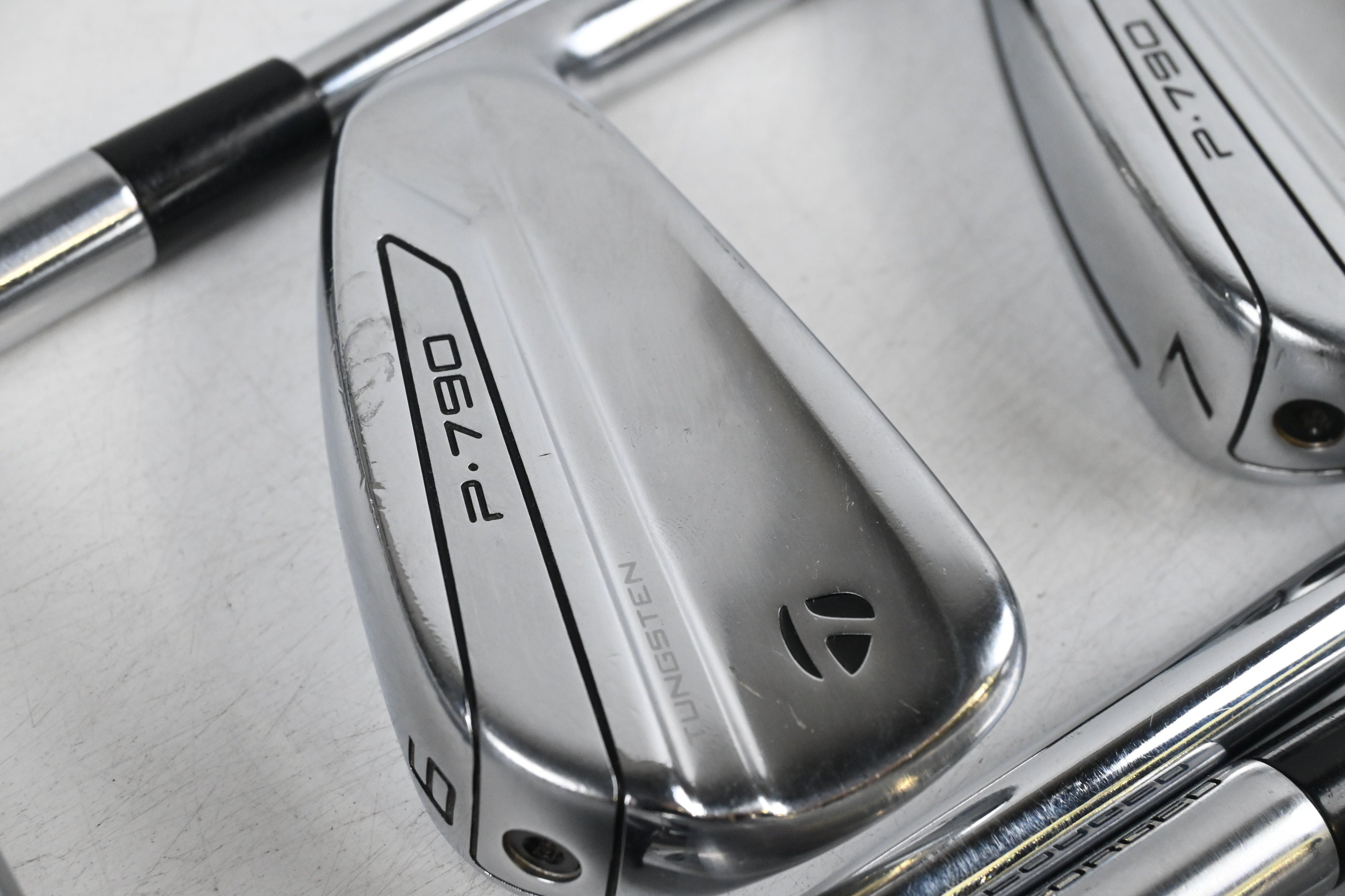 Taylormade P790 2019 Irons / 5-PW / Stiff Flex Dynamic Gold 105 S300 Shafts