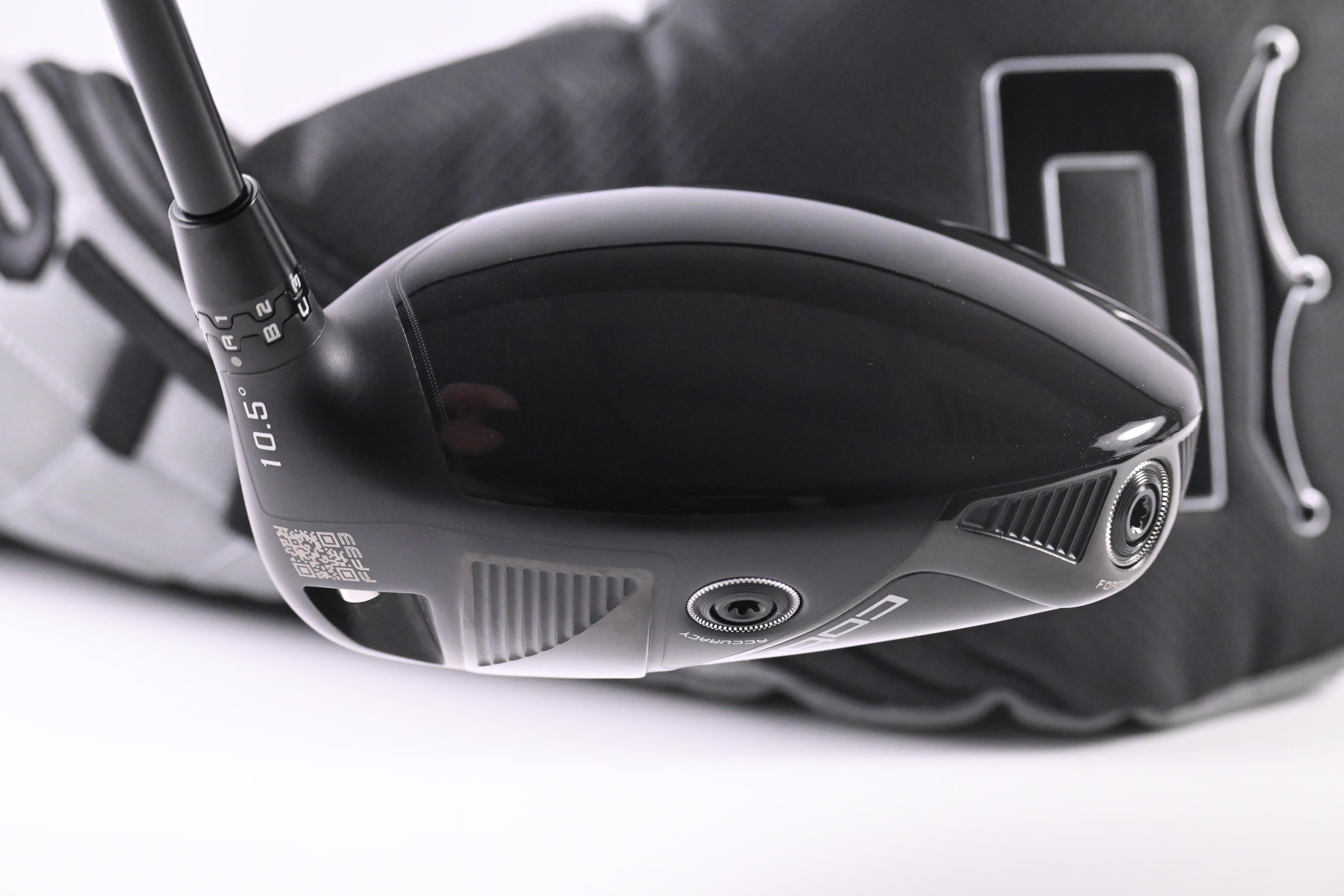 Cobra OPTM LS Driver / 10.5 Degree / Stiff Flex KBS MAX HL 52 Shaft