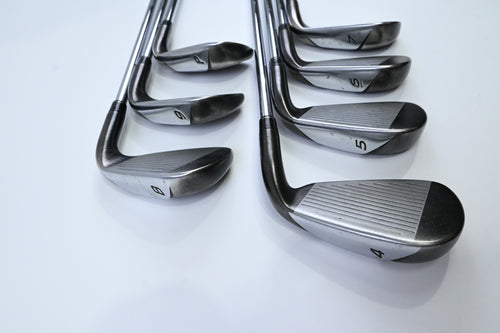 Left Hand Taylormade Burner 2.0 Irons / 4-PW / Regular Flex Taylormade Burner 85