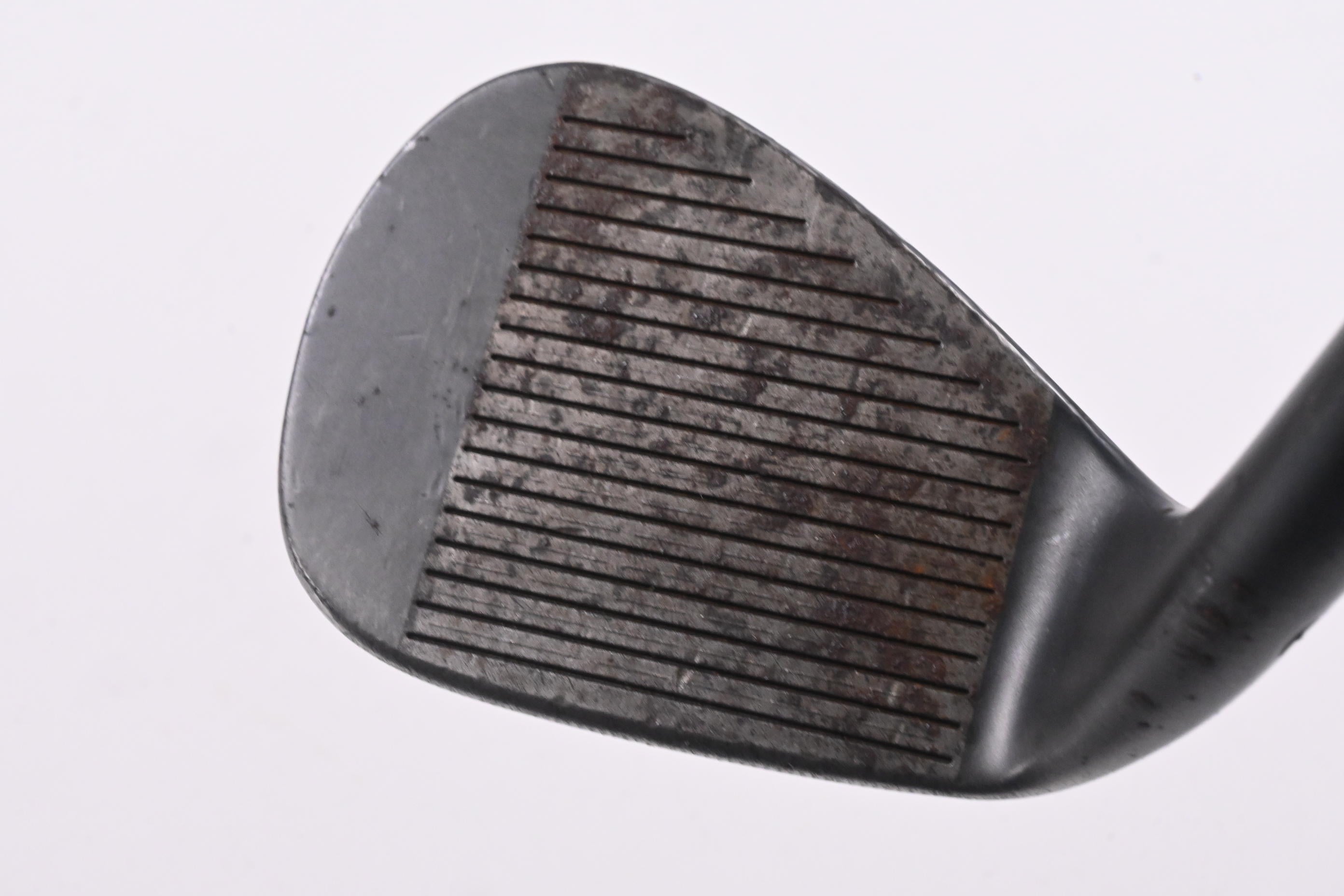 Taylormade Milled Grind 3 Black Gap Wedge / 52 Degree / Stiff Flex Dynamic Gold