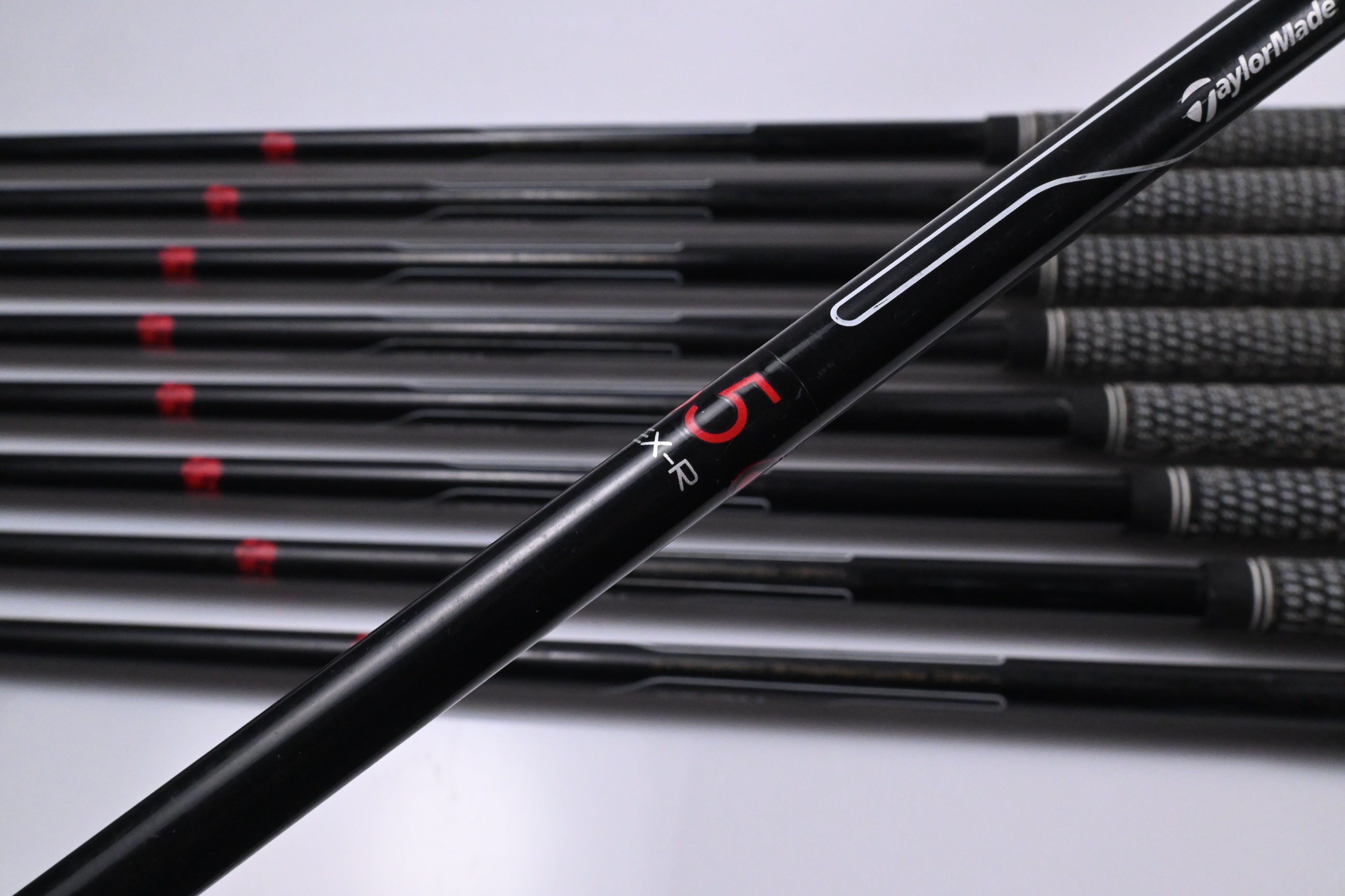 Taylormade M2 2016 Irons / 5-PW+AW+SW+LW / Regular Flex M2 Reax 65 Shafts