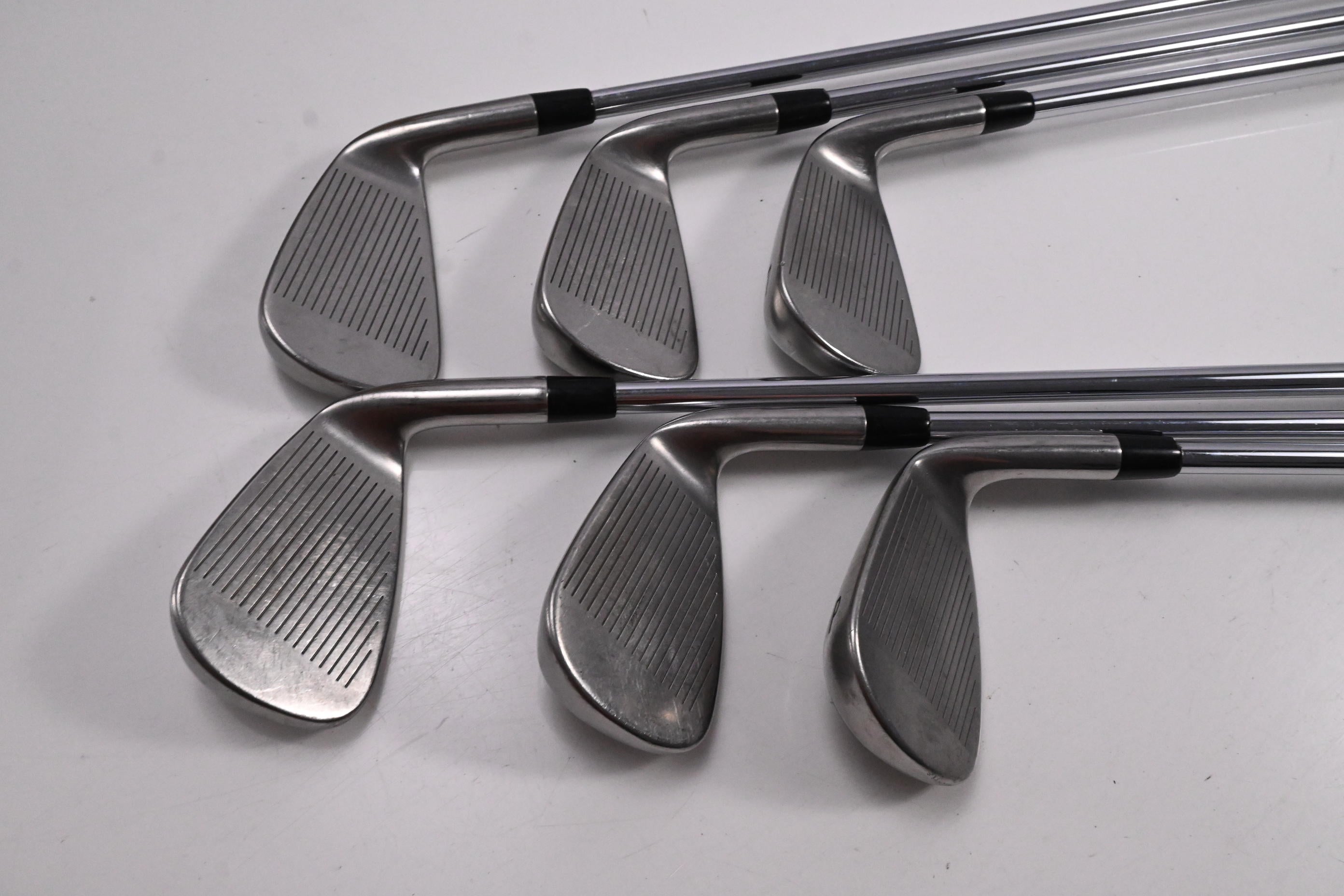 Left Hand Callaway X Hot Pro Irons / 5-PW / Regular Flex Project X Flighted 95