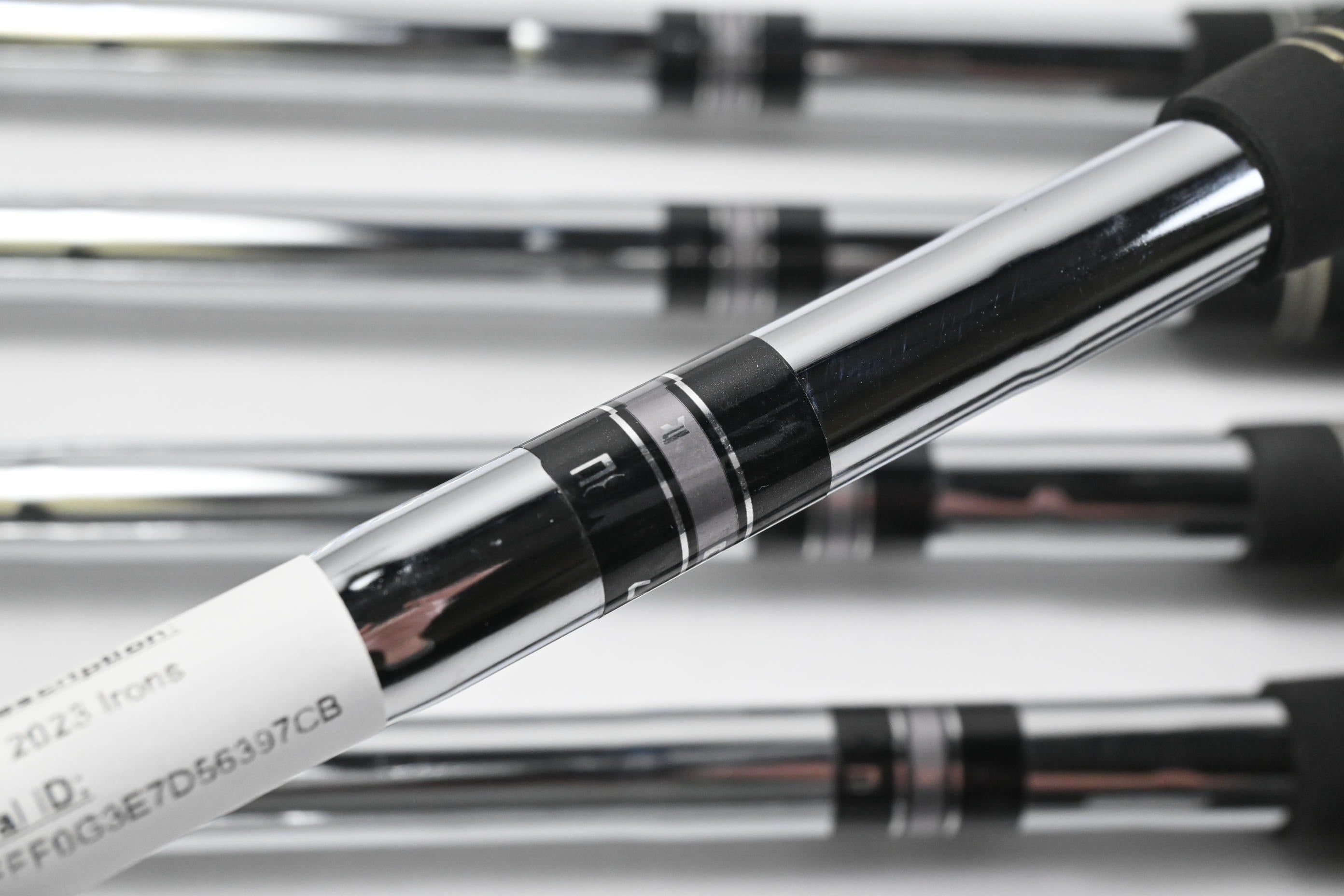 Cobra T-Rail 2023 Irons / 6-PW+SW / Regular Flex Cobra Ultralite Shafts