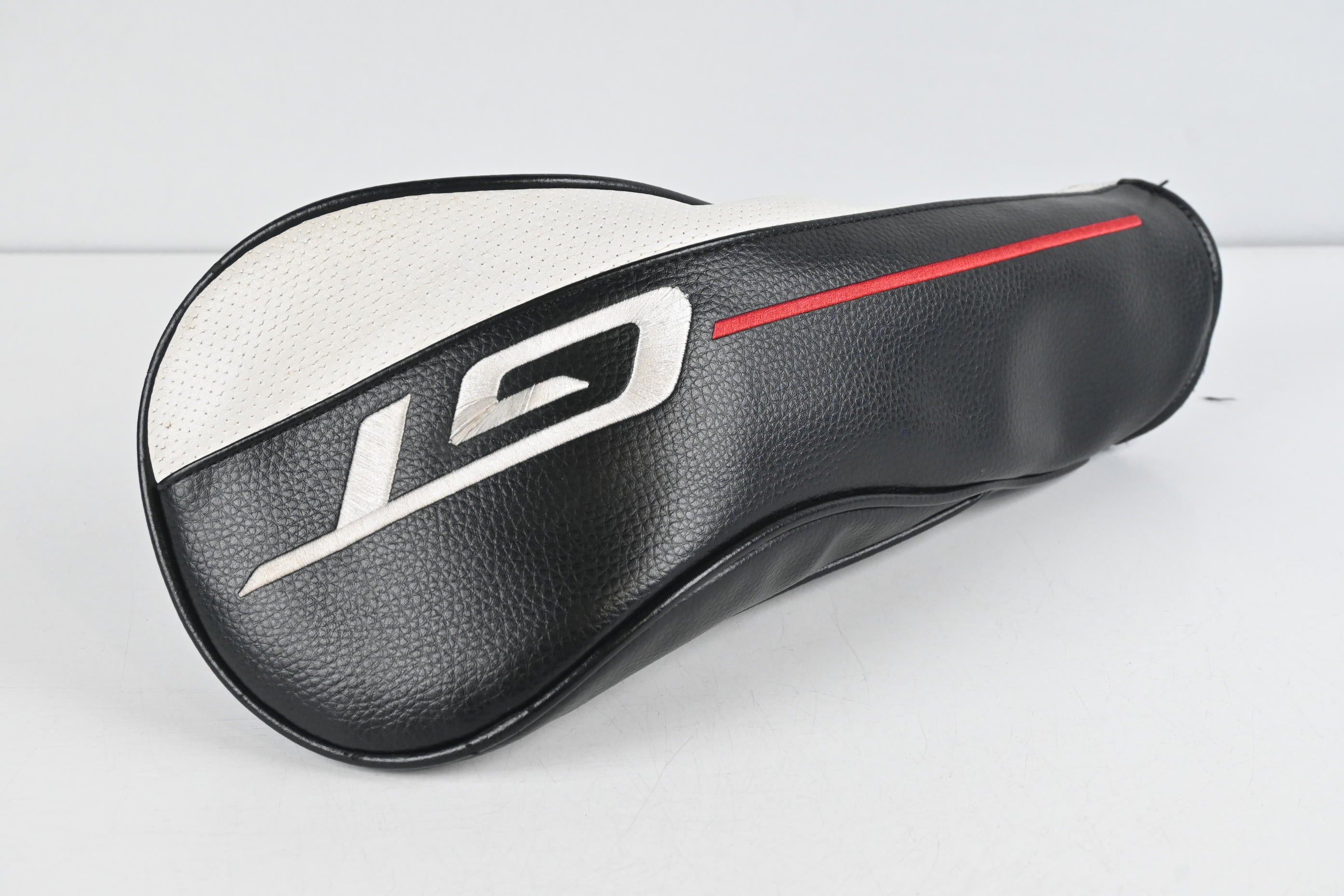 Titleist GT2 Driver / 9 Degree / Regular Flex Tensei 1K Blue 55 Shaft
