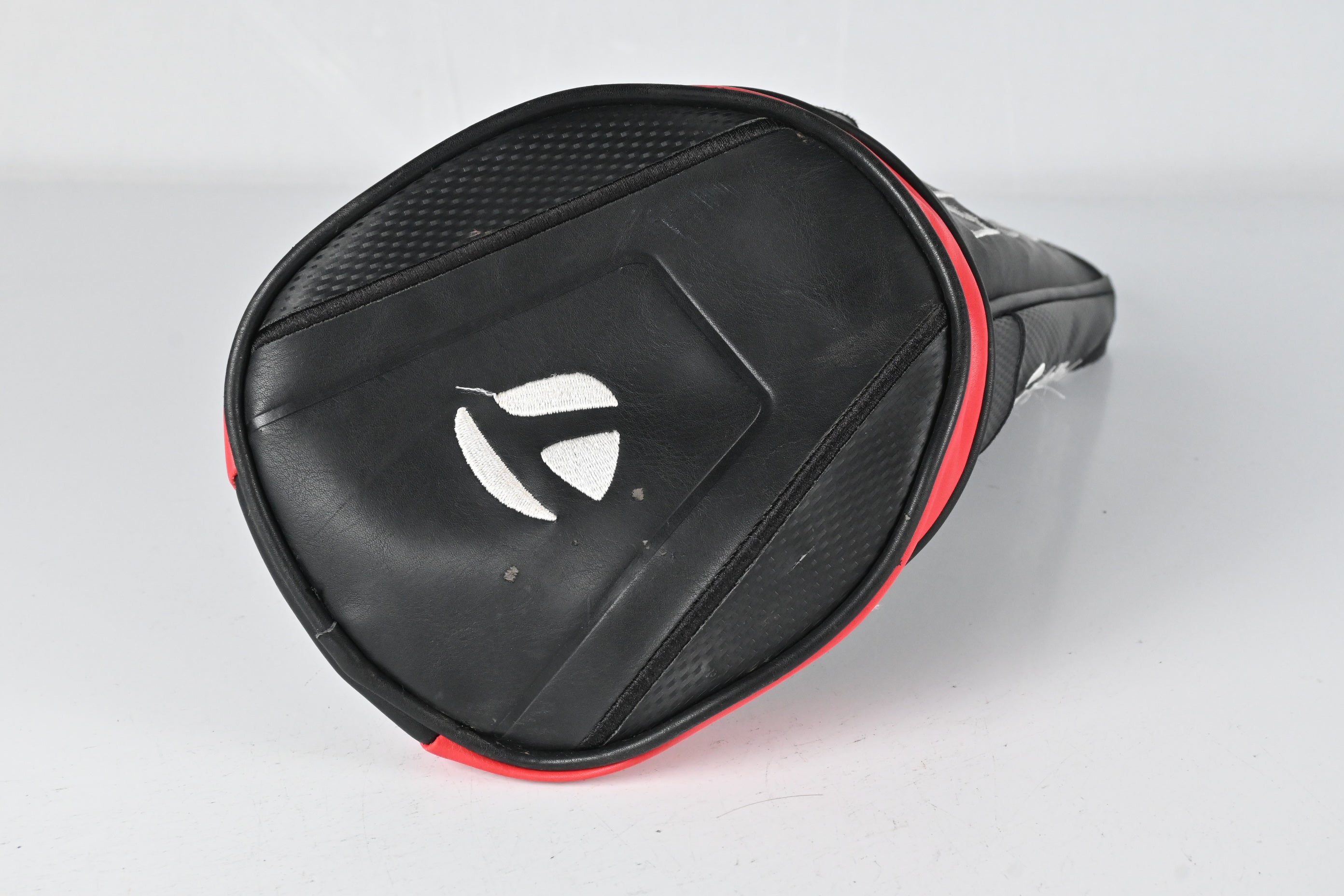 Taylormade Stealth Driver / 10.5 Degree / Stiff Flex HZRDUS Black 60 Shaft