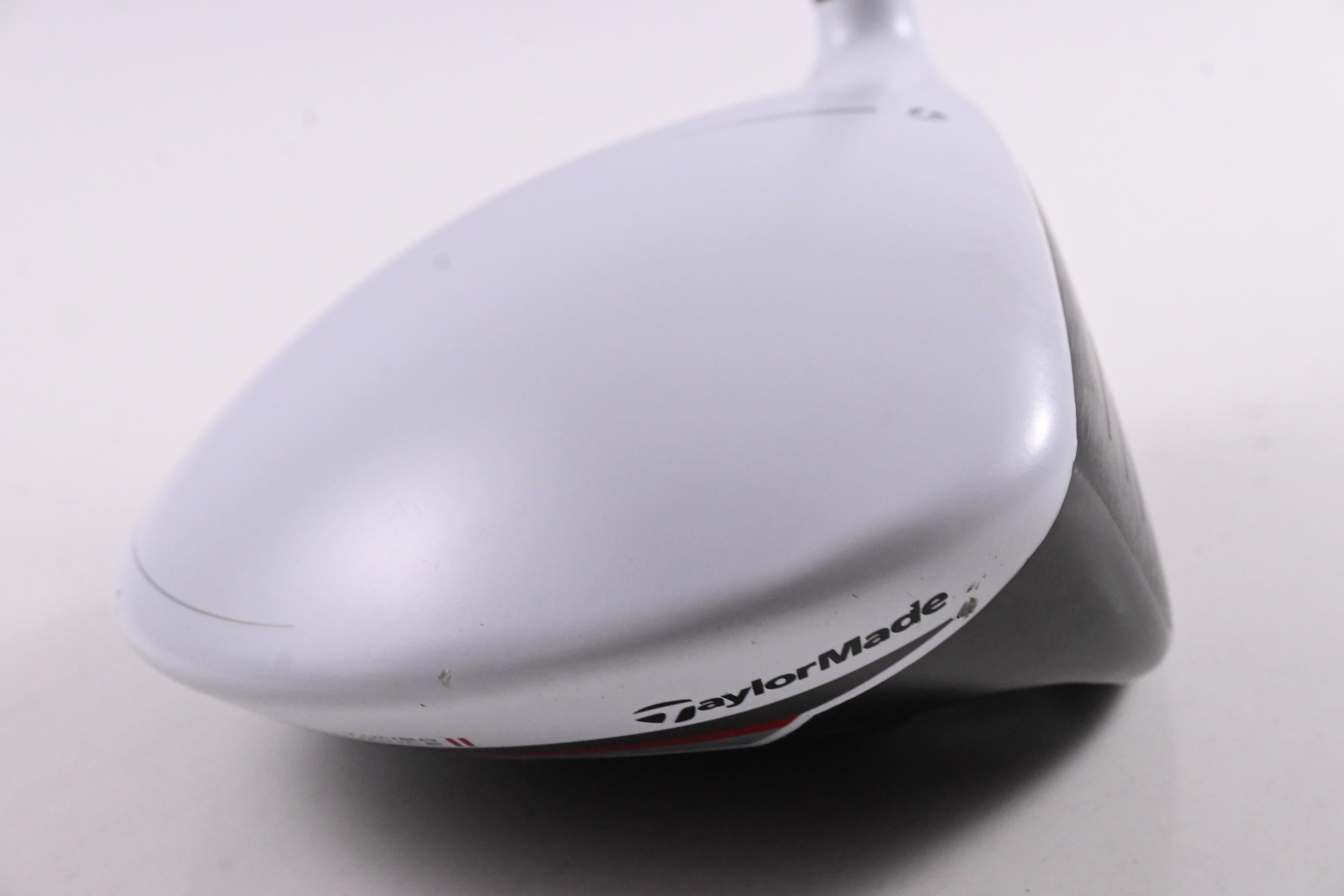 Taylormade R15 Driver / 12 Degree / Regular Flex Fujikura Speeder57 Evolution