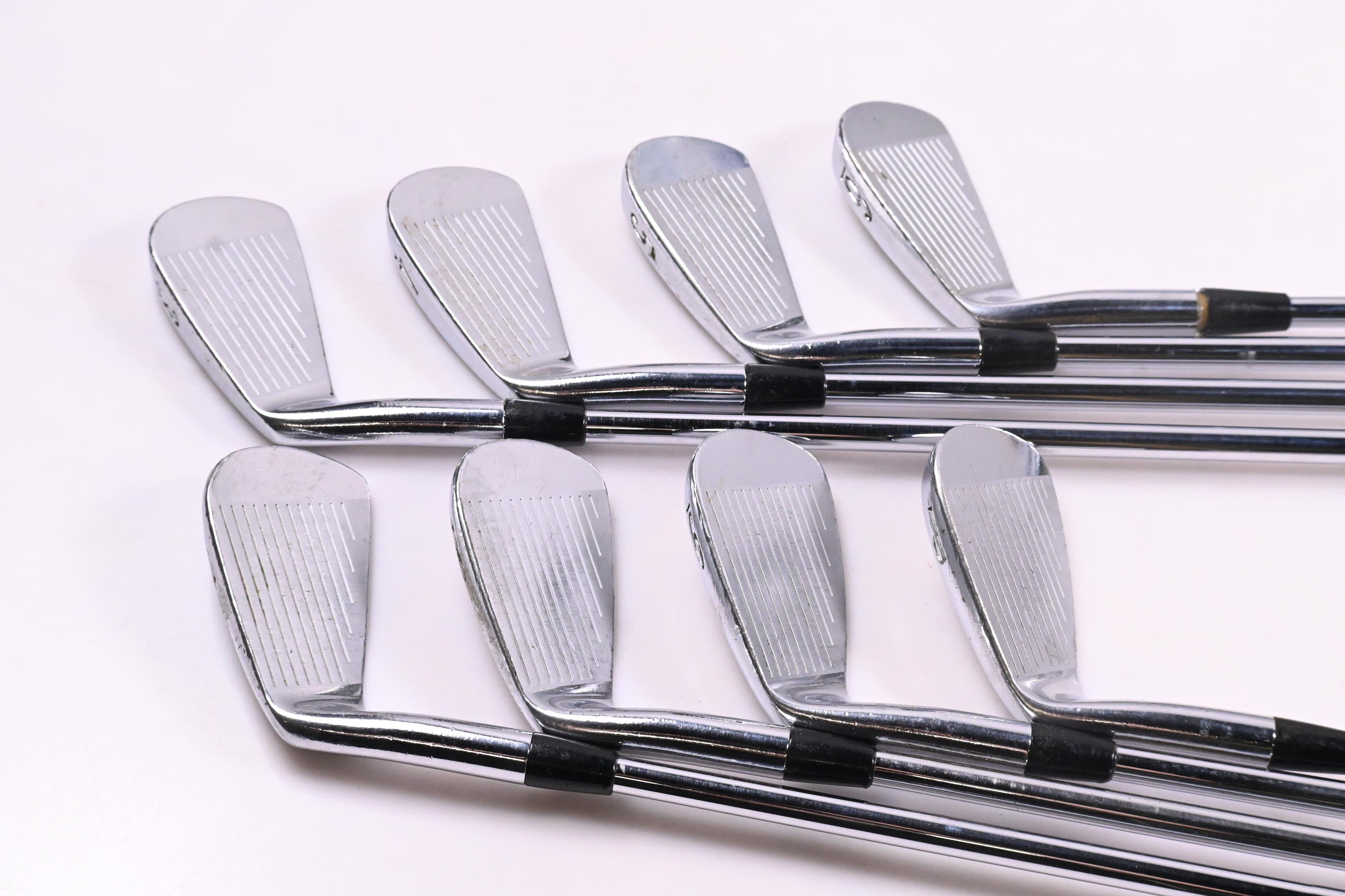 Titleist 690.MB Irons / 3-PW / Stiff Flex Dynamic Gold S300 Shafts