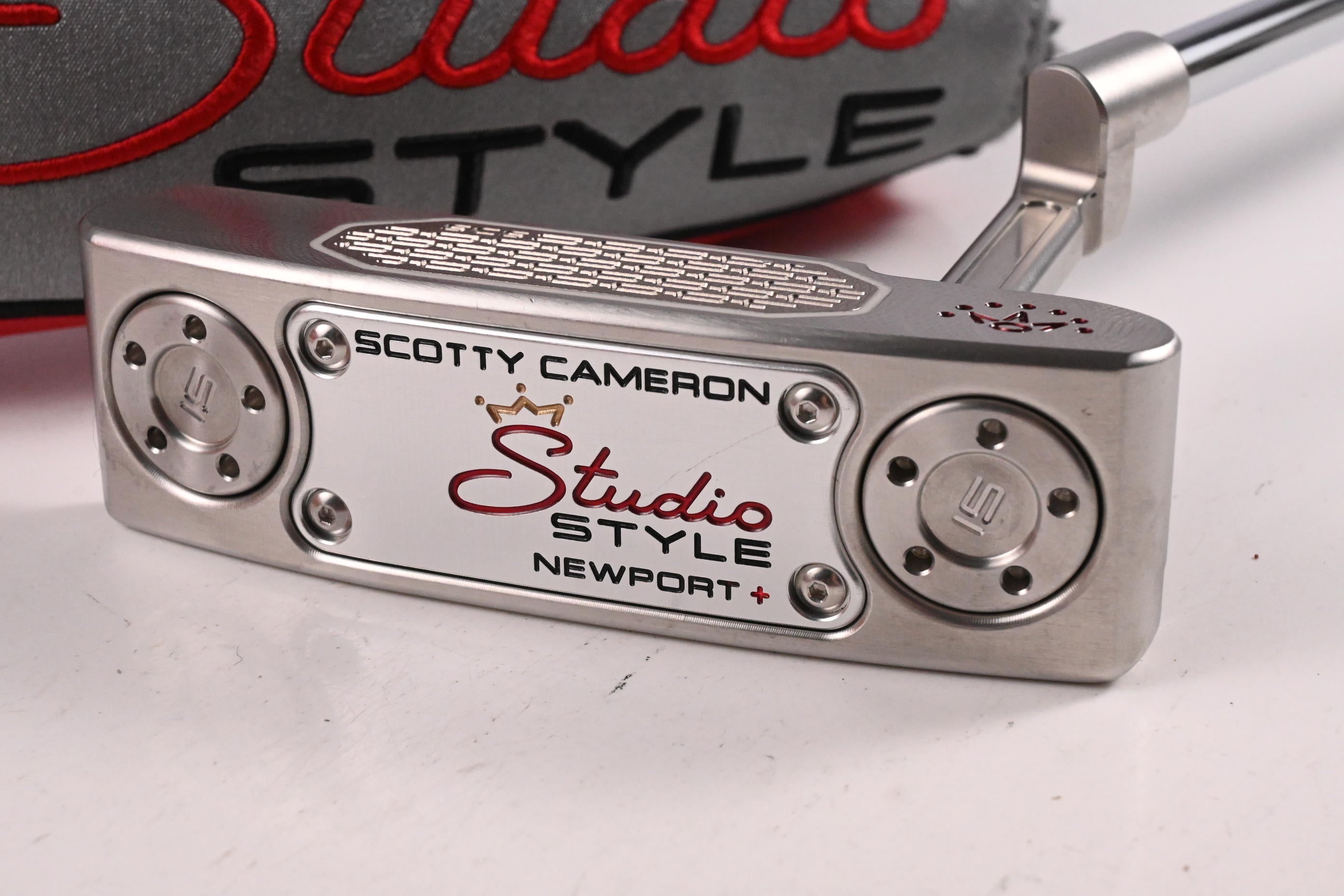 Scotty Cameron 2025 Studio Style Newport+ Putter / 34 Inch