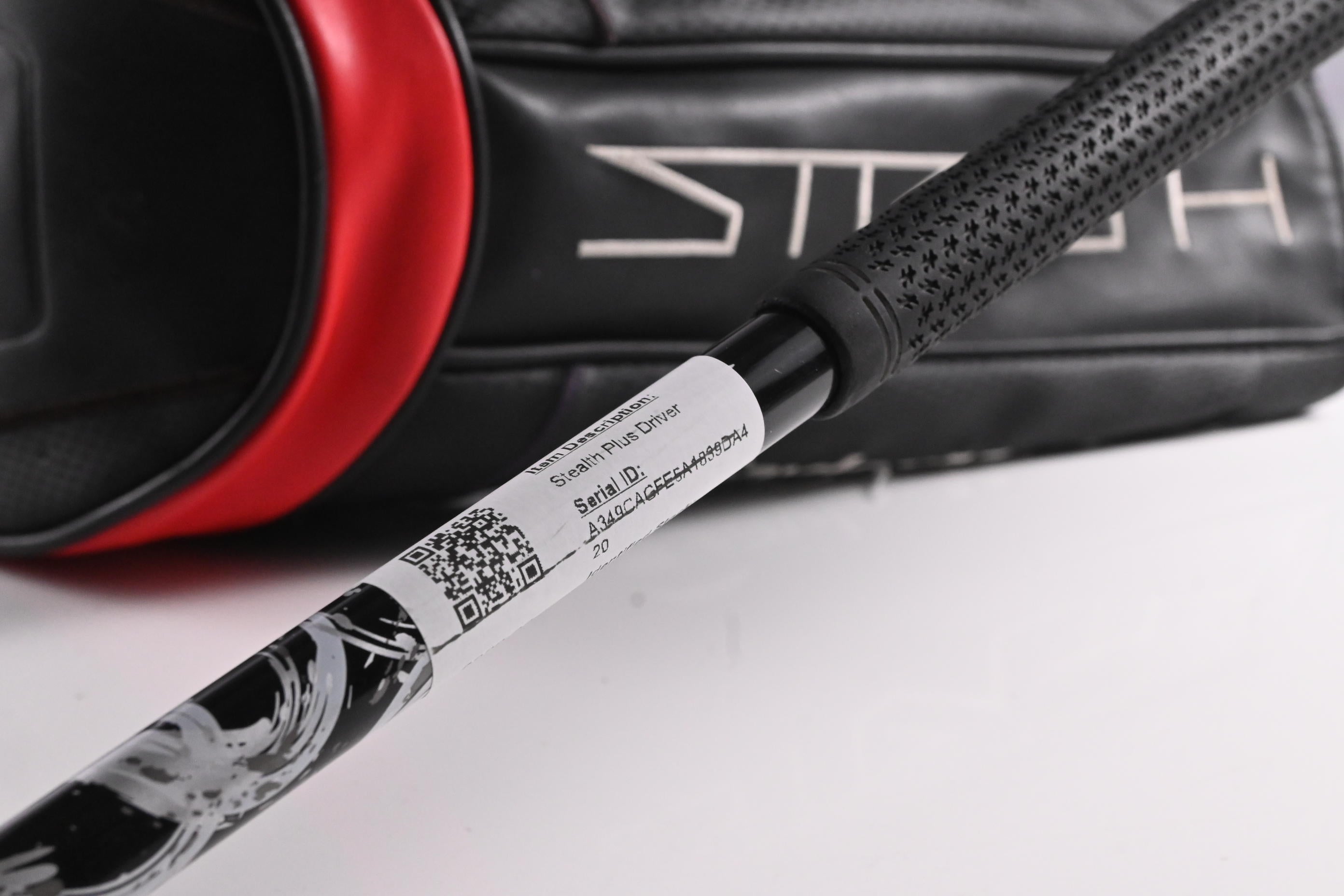 Taylormade Stealth Plus Driver / 9 Degree / Stiff Flex Kai`li White 60 Shaft