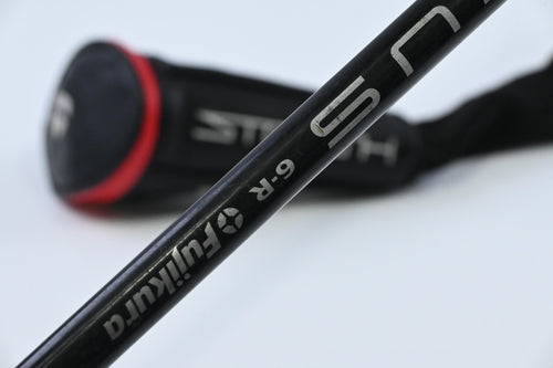 Taylormade Stealth #4 Hybrid / 22 Degree / Regular Flex Fujikura Ventus Red 6