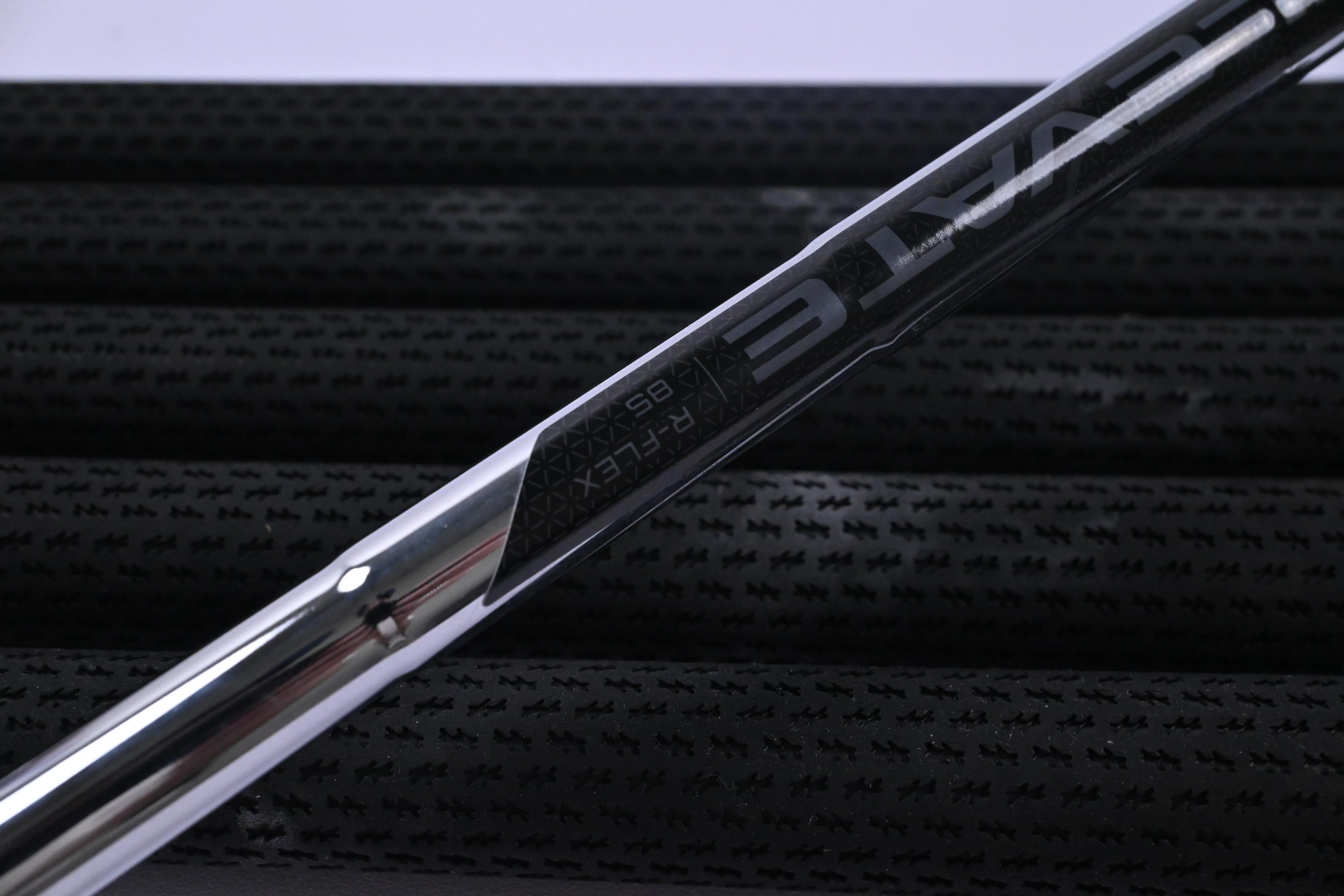 Callaway Quantum Max OS Irons / 5-PW / Regular Flex Elevate 85 Shafts