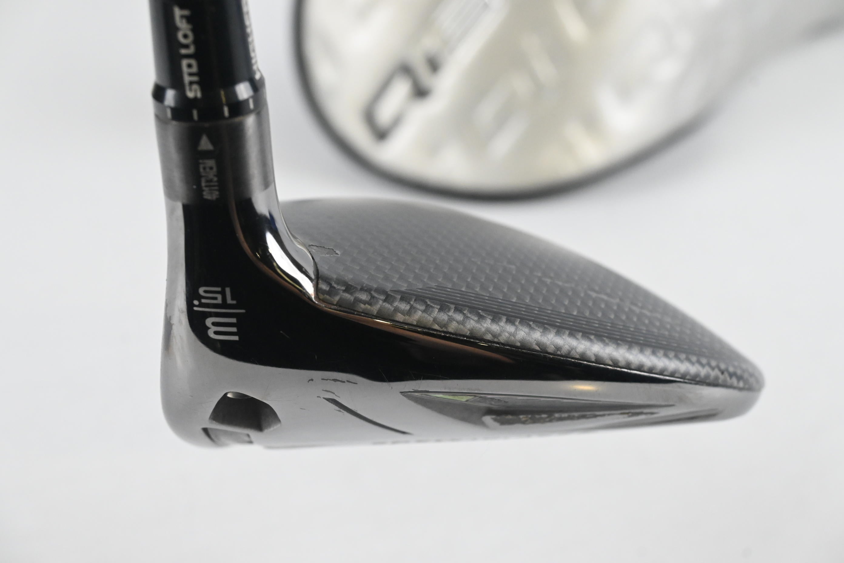 Taylormade Qi35 #3 Wood / 15 Degree / X-Flex Fujikura Vista Pro 75 Shaft