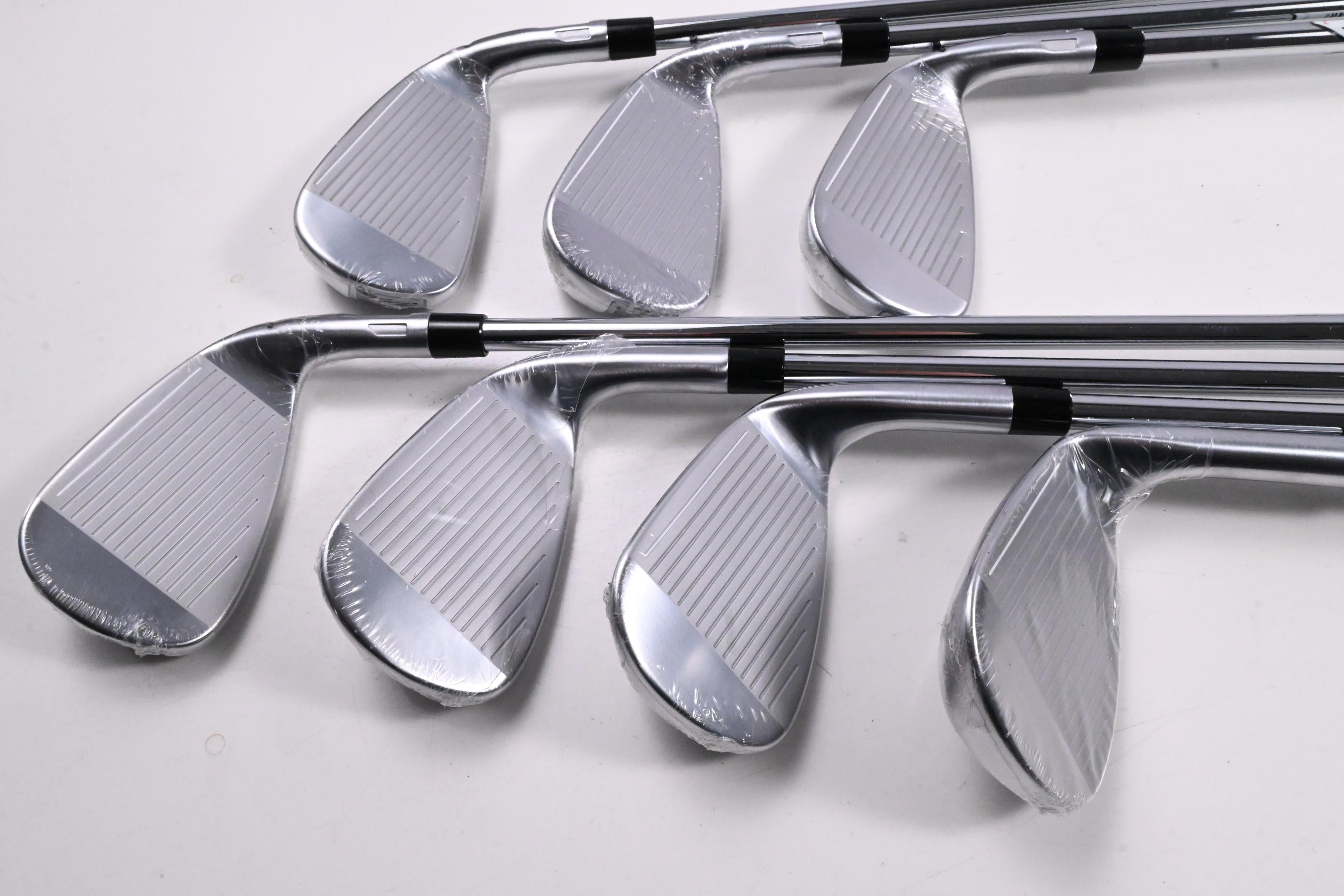 Left Hand Taylormade Qi Irons / 5-PW+SW / Regular Flex KBS Max MT 85 Shafts