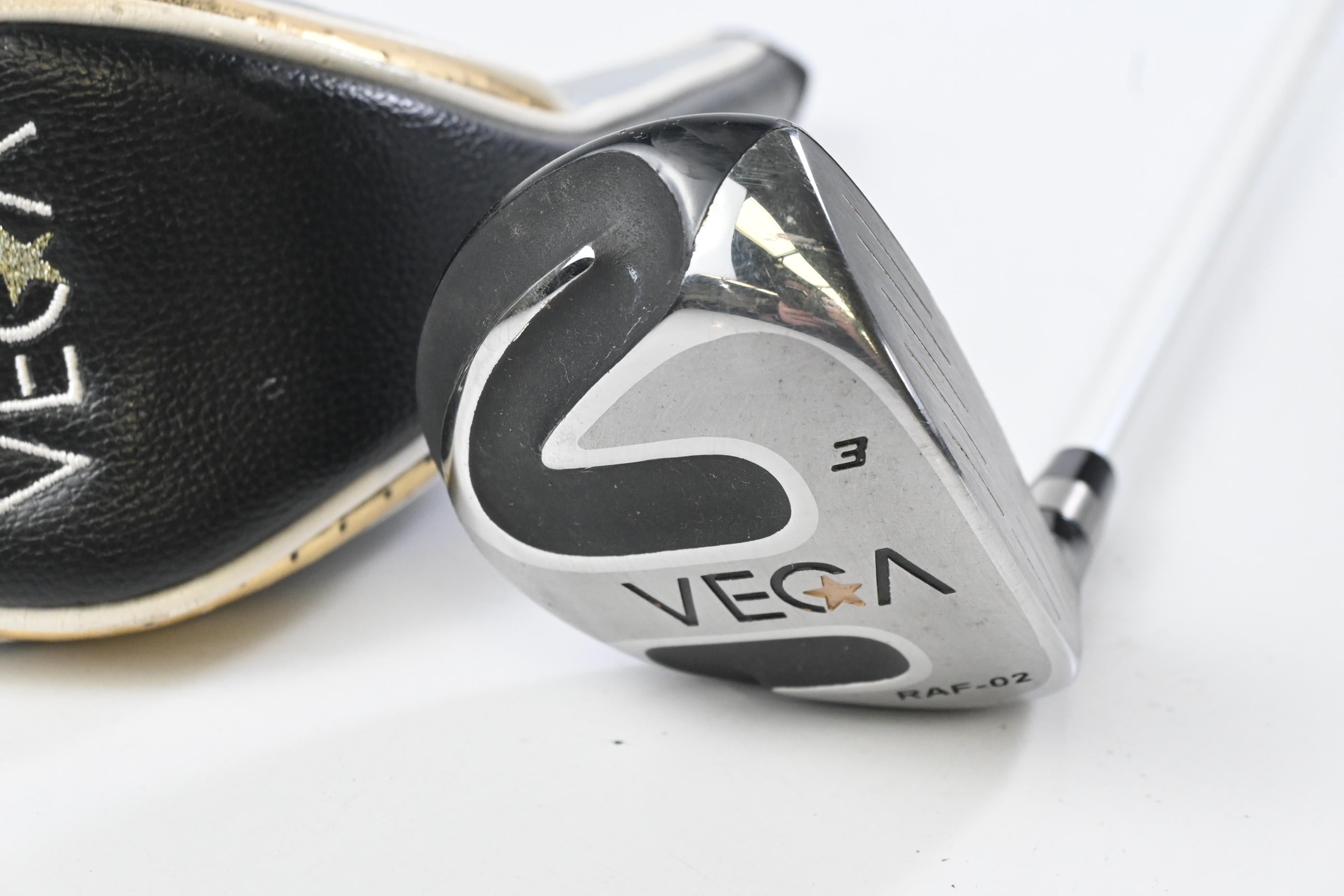 Vega RAF-02 #3 Hybrid / 15 Degree / Regular Flex UST Mamiya MP5 Micro Ply 51