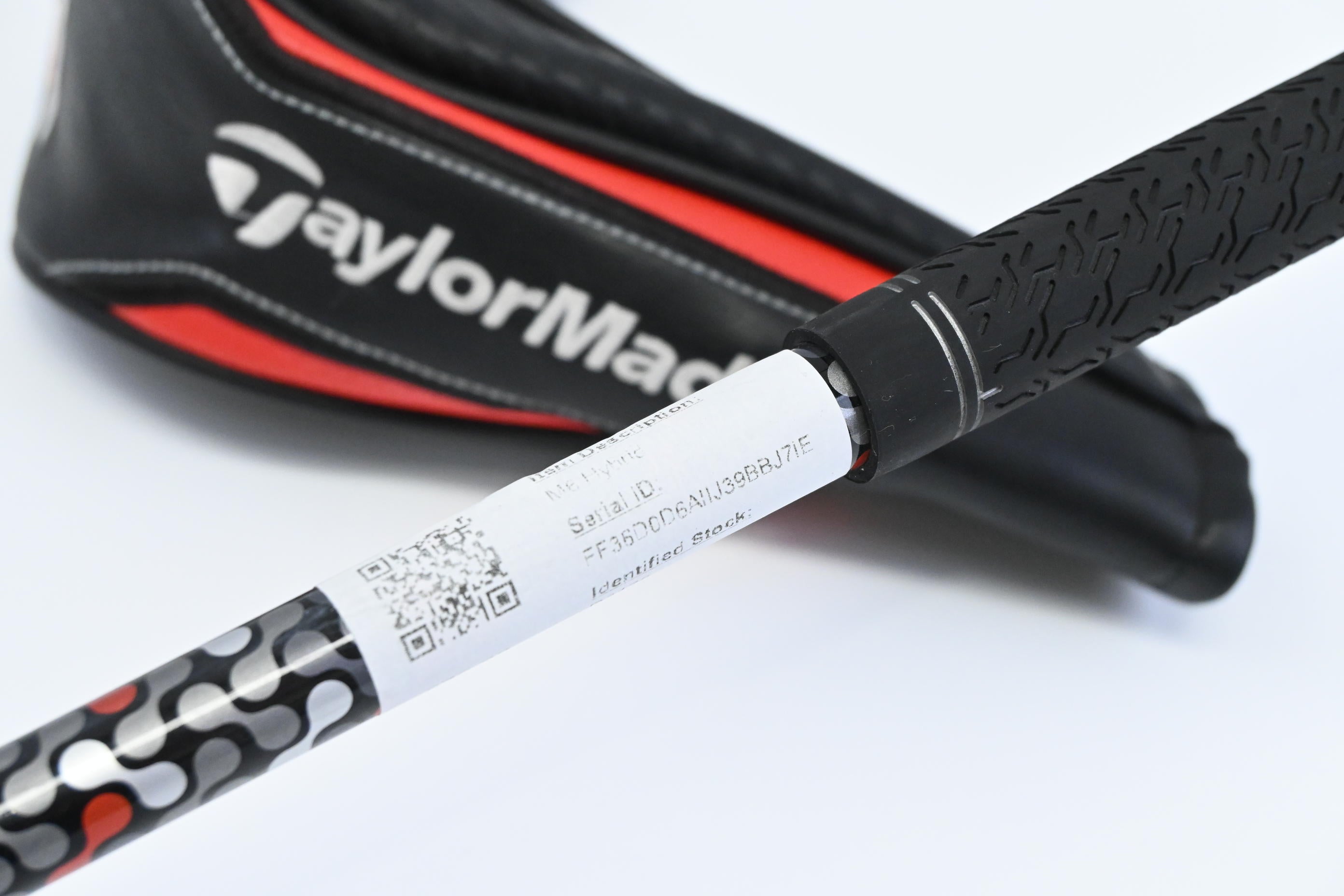 Taylormade M6 #4 Hybrid / 22 Degree / Regular Flex Fujikura Atmos Orange 6