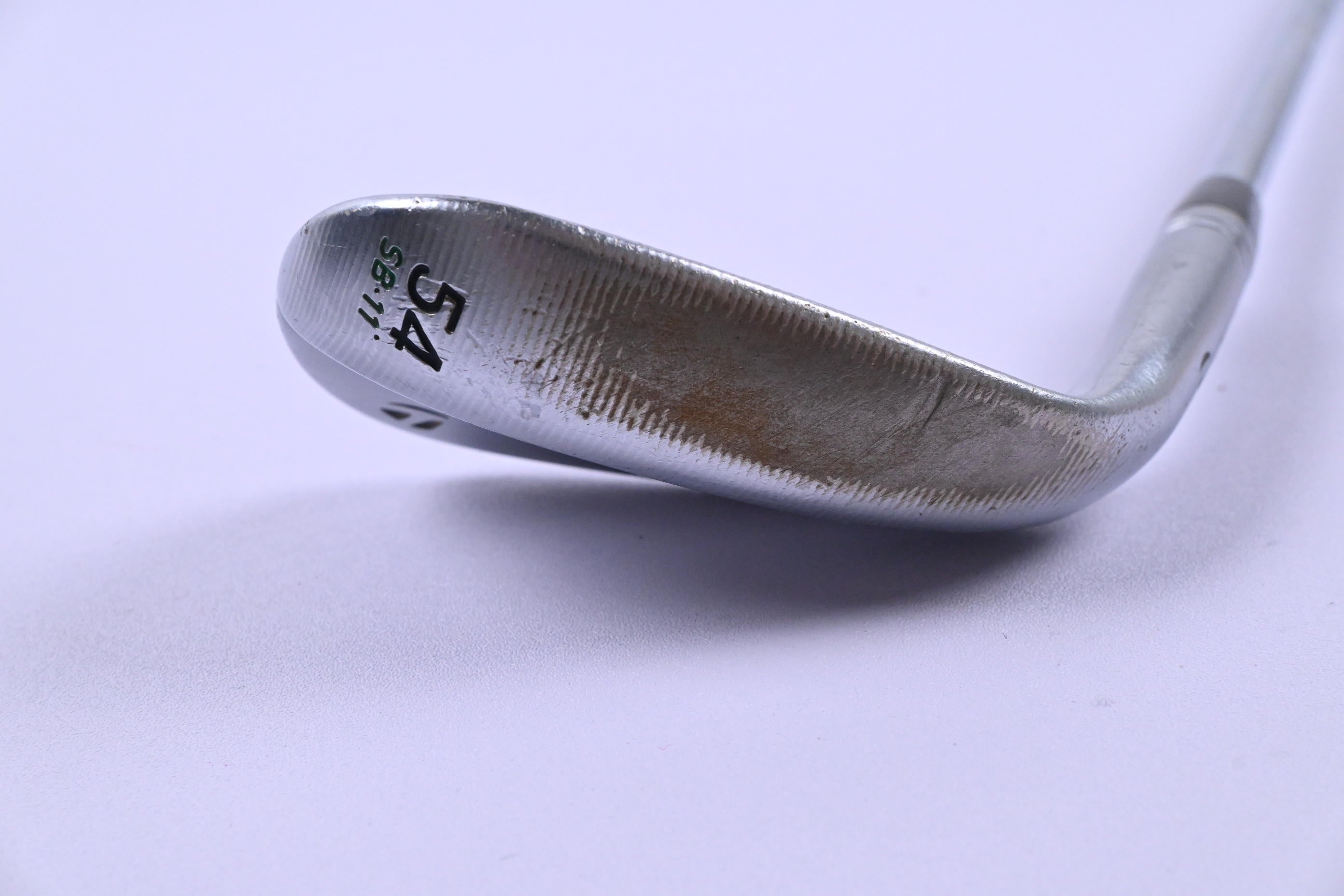 Taylormade Milled Grind 4 Sand Wedge / 54 Degree / X-Flex KBS Tour-V 130 Shaft