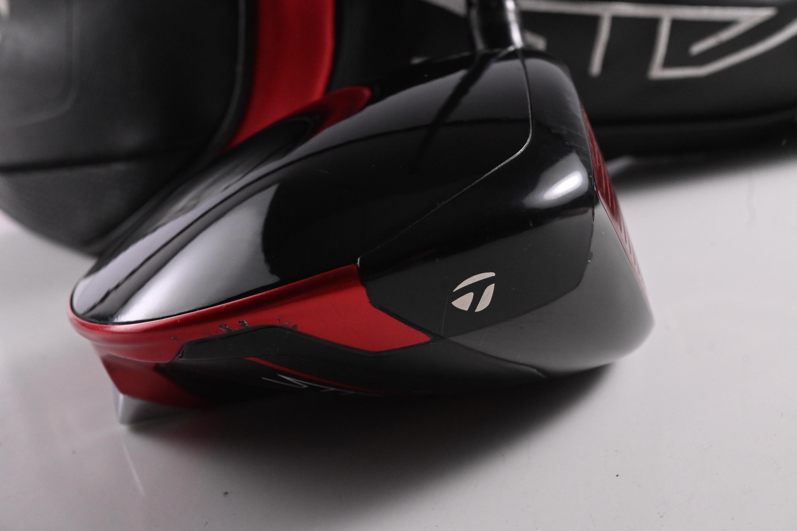 Taylormade Stealth 2 Driver / 10.5 Degree / Regular Flex Ventus Blue 6 Shaft