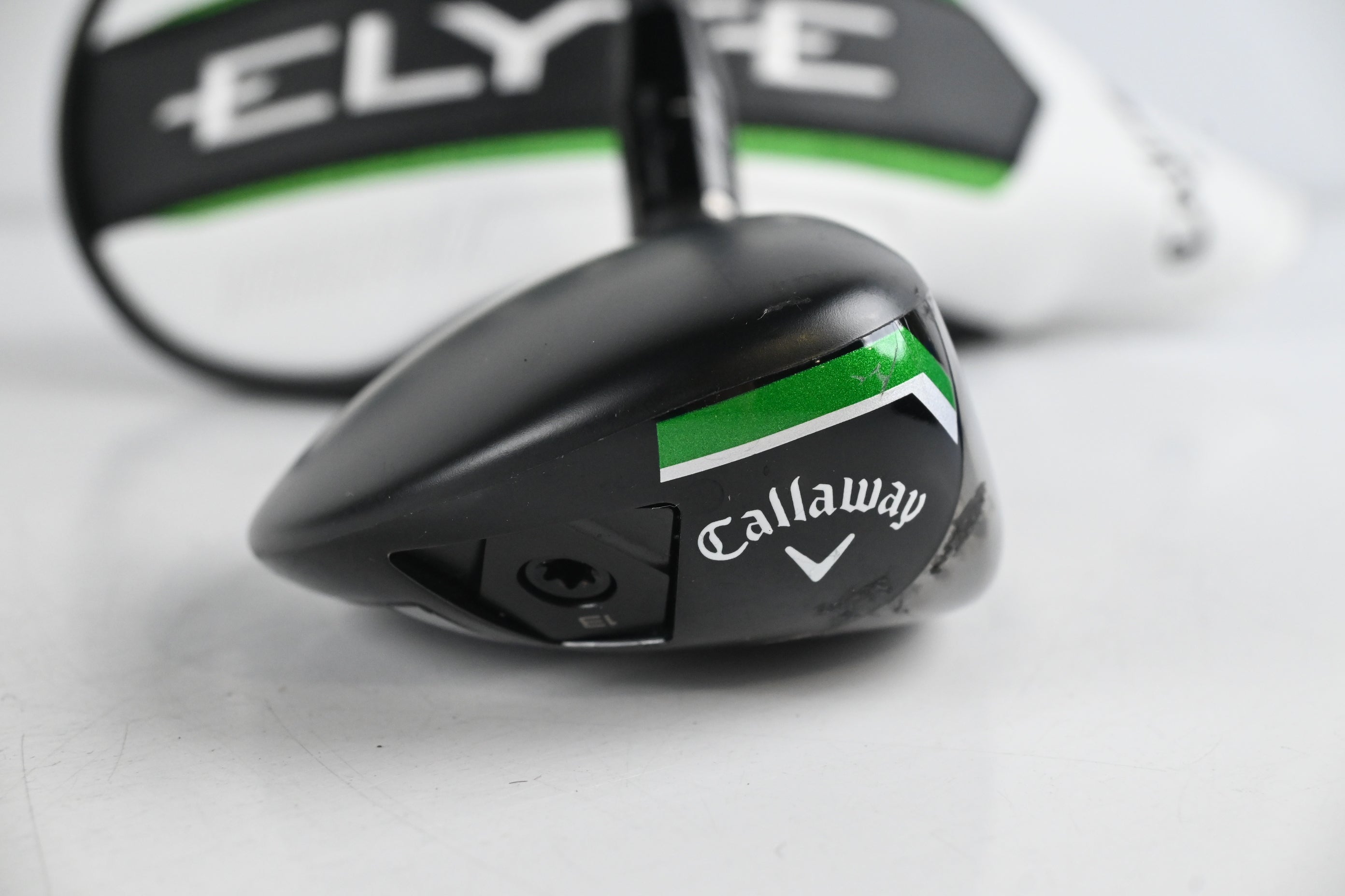 Callaway Elyte X #4 Hybrid / 21 Degree / Senior Flex Vanquish 5 Shaft