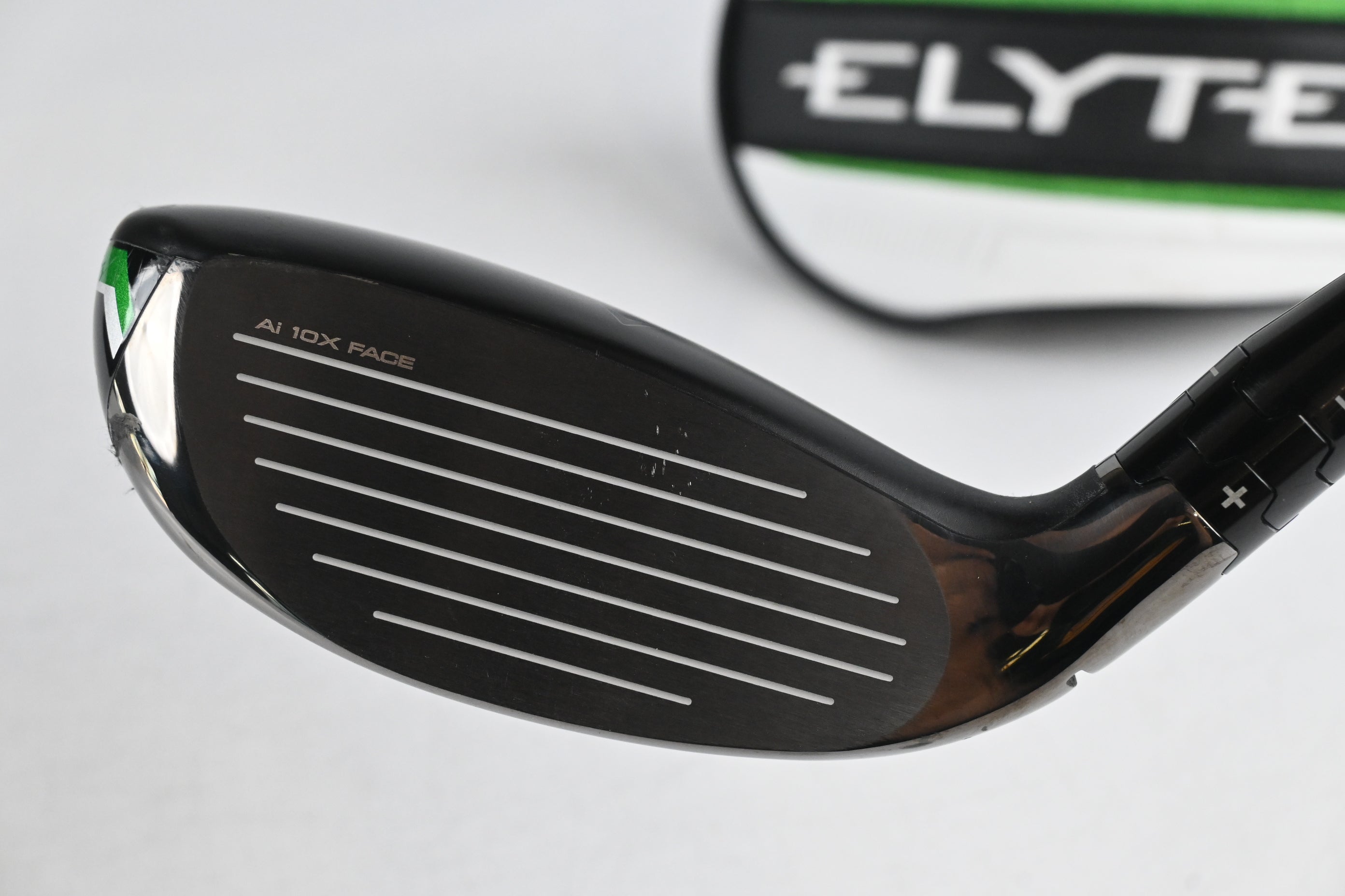 Callaway Elyte X #4 Hybrid / 21 Degree / Senior Flex Vanquish 5 Shaft