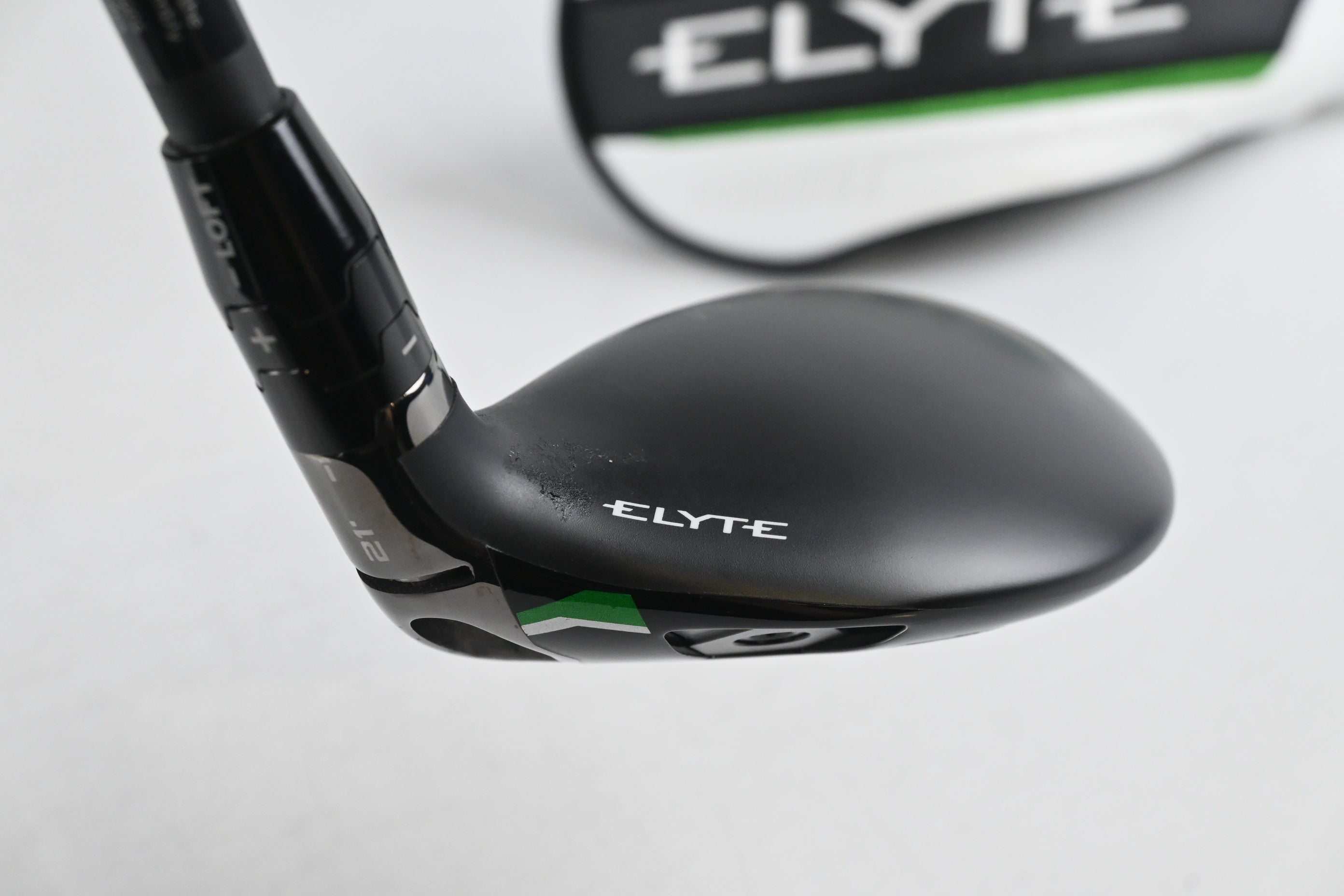 Callaway Elyte X #4 Hybrid / 21 Degree / Senior Flex Vanquish 5 Shaft