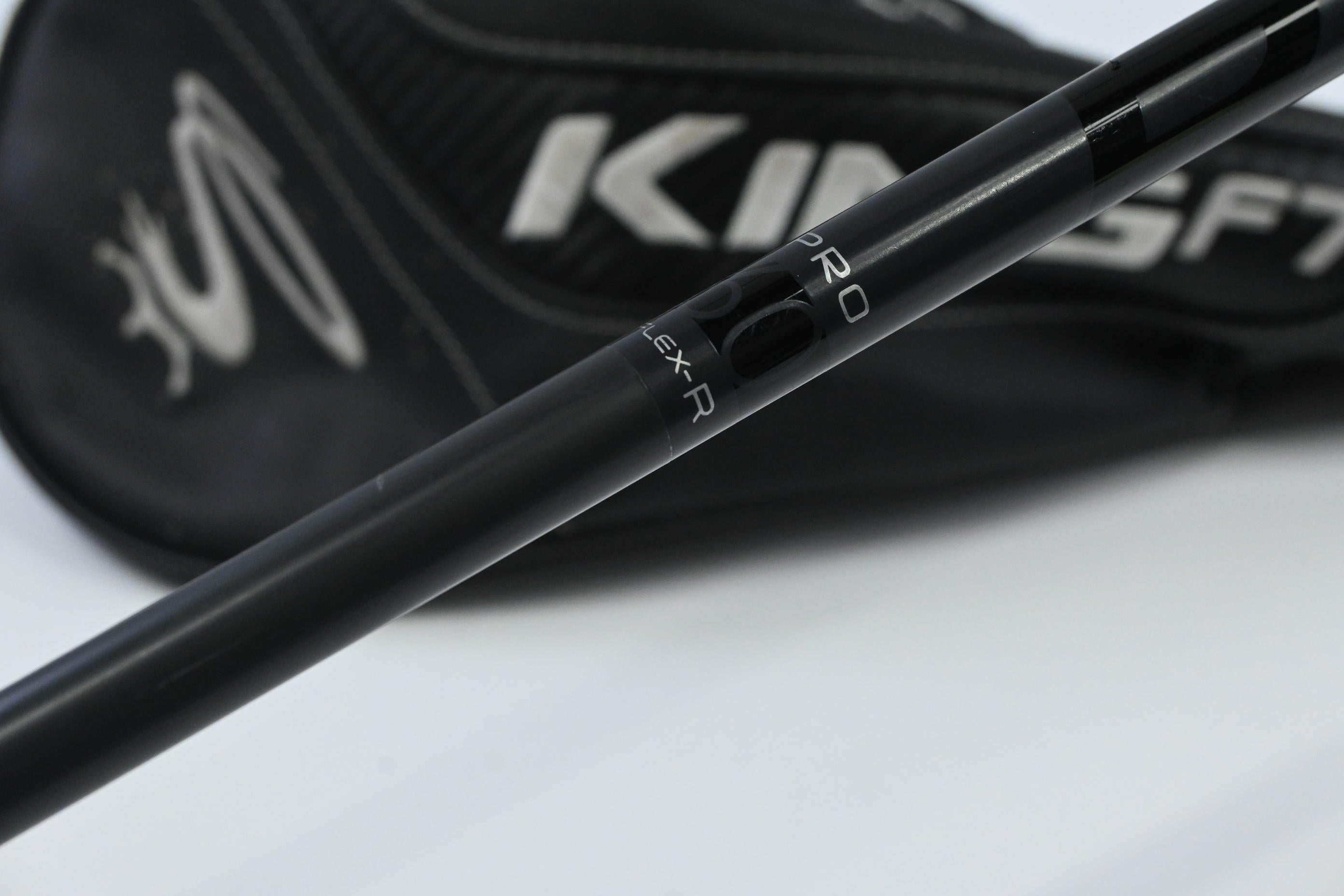 Cobra King F7 Driver / 10.5 Degree / Regular Flex Fujikura Pro 60 Shaft