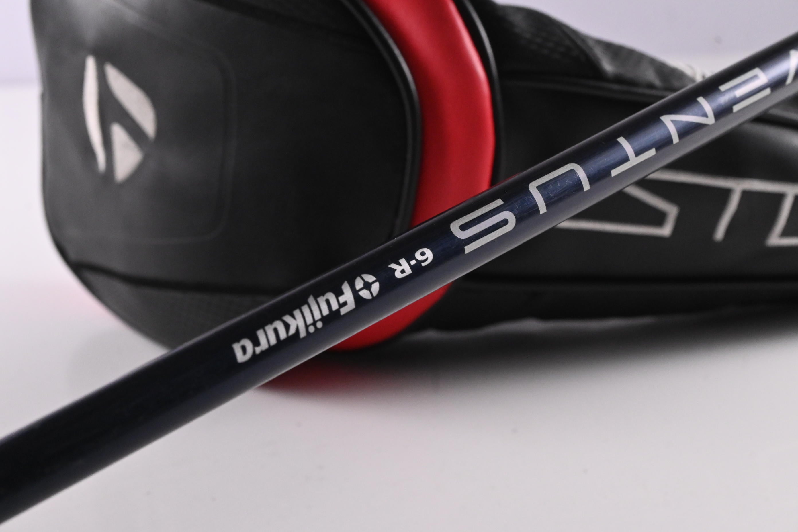 Taylormade Stealth 2 Driver / 10.5 Degree / Regular Flex Ventus Blue 6 Shaft