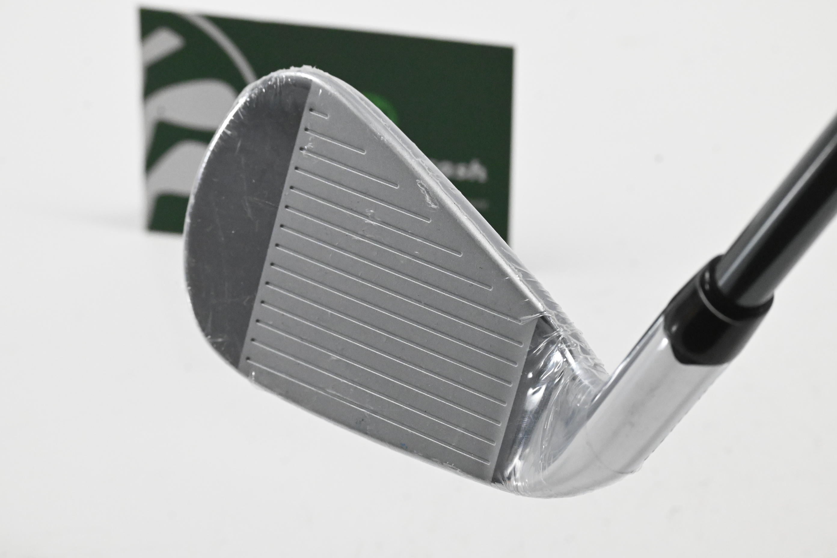 Callaway Paradym X #7 Iron / Regular Flex UST Recoil Dart 65 Shaft