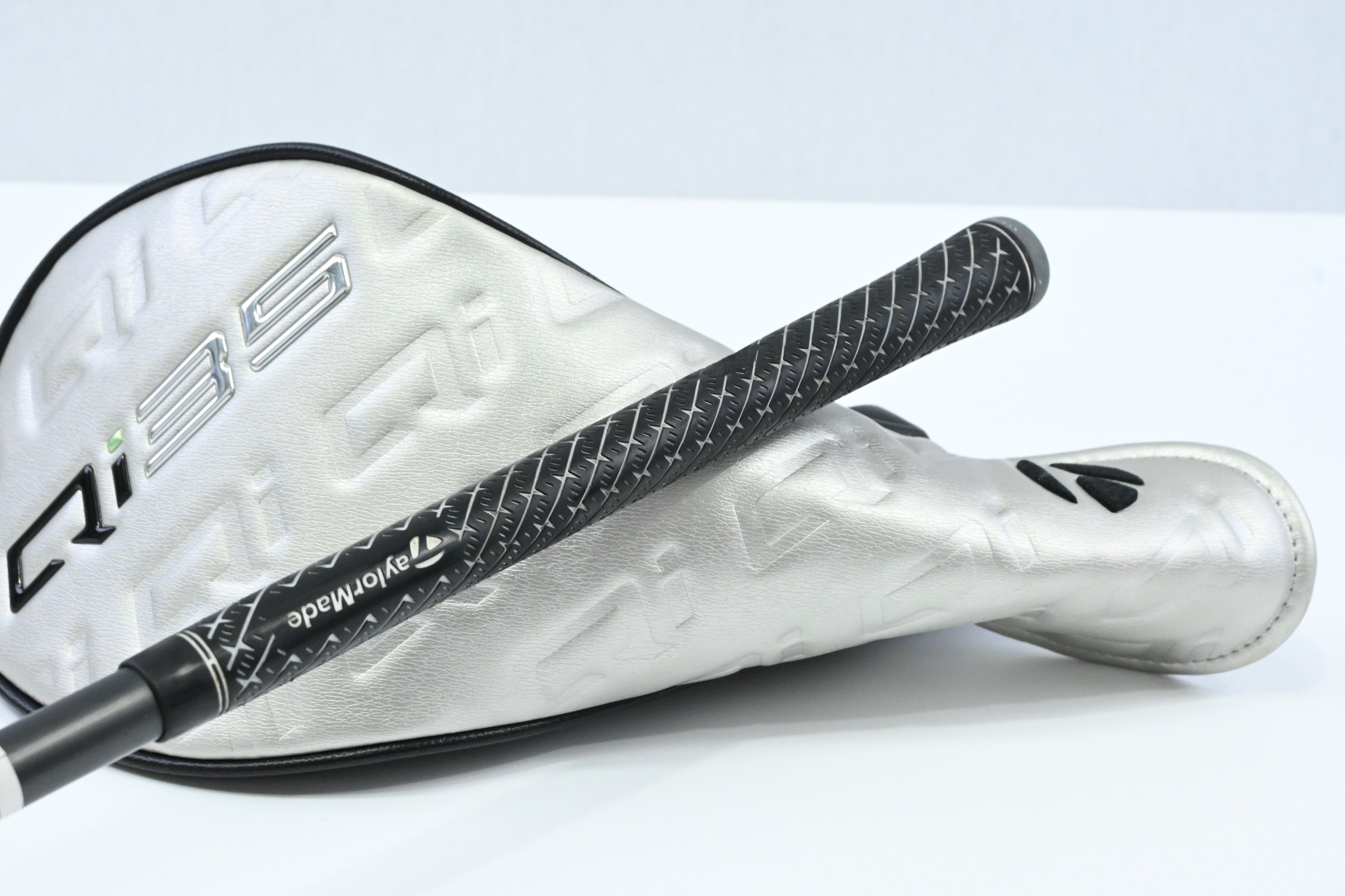 Taylormade Qi35 Driver / 9 Degree / Stiff Flex HZRDUS Smoke Black 70 Shaft
