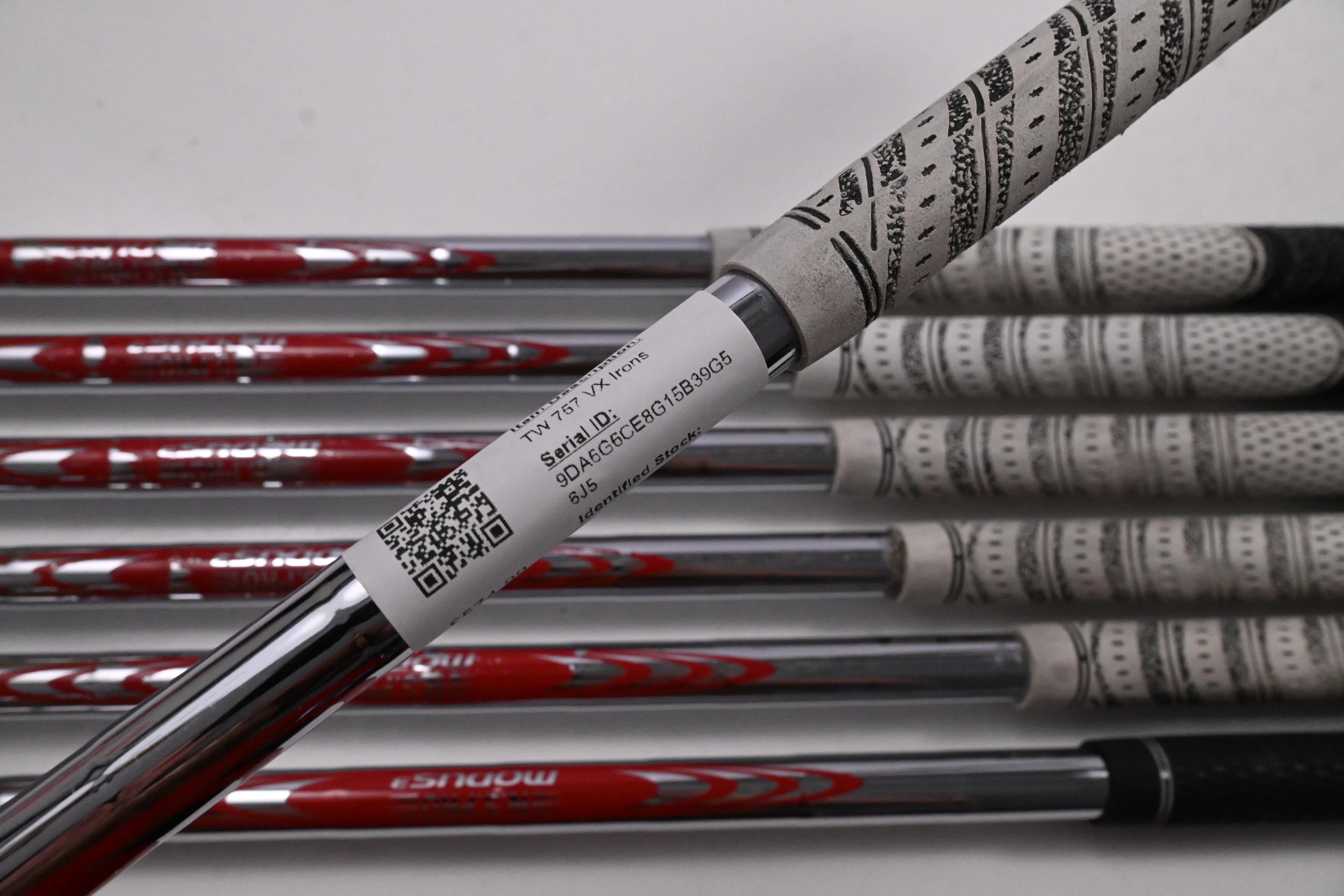 Honma TW 757 VX Irons / 4-PW / Stiff Flex NS Pro Modus 3 Tour 105 Shafts