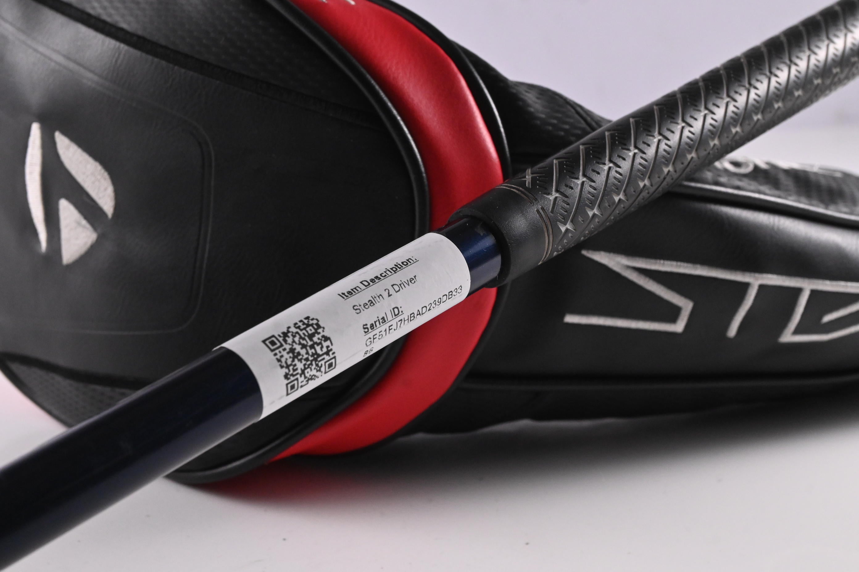 Taylormade Stealth 2 Driver / 10.5 Degree / Regular Flex Ventus Blue 6 Shaft
