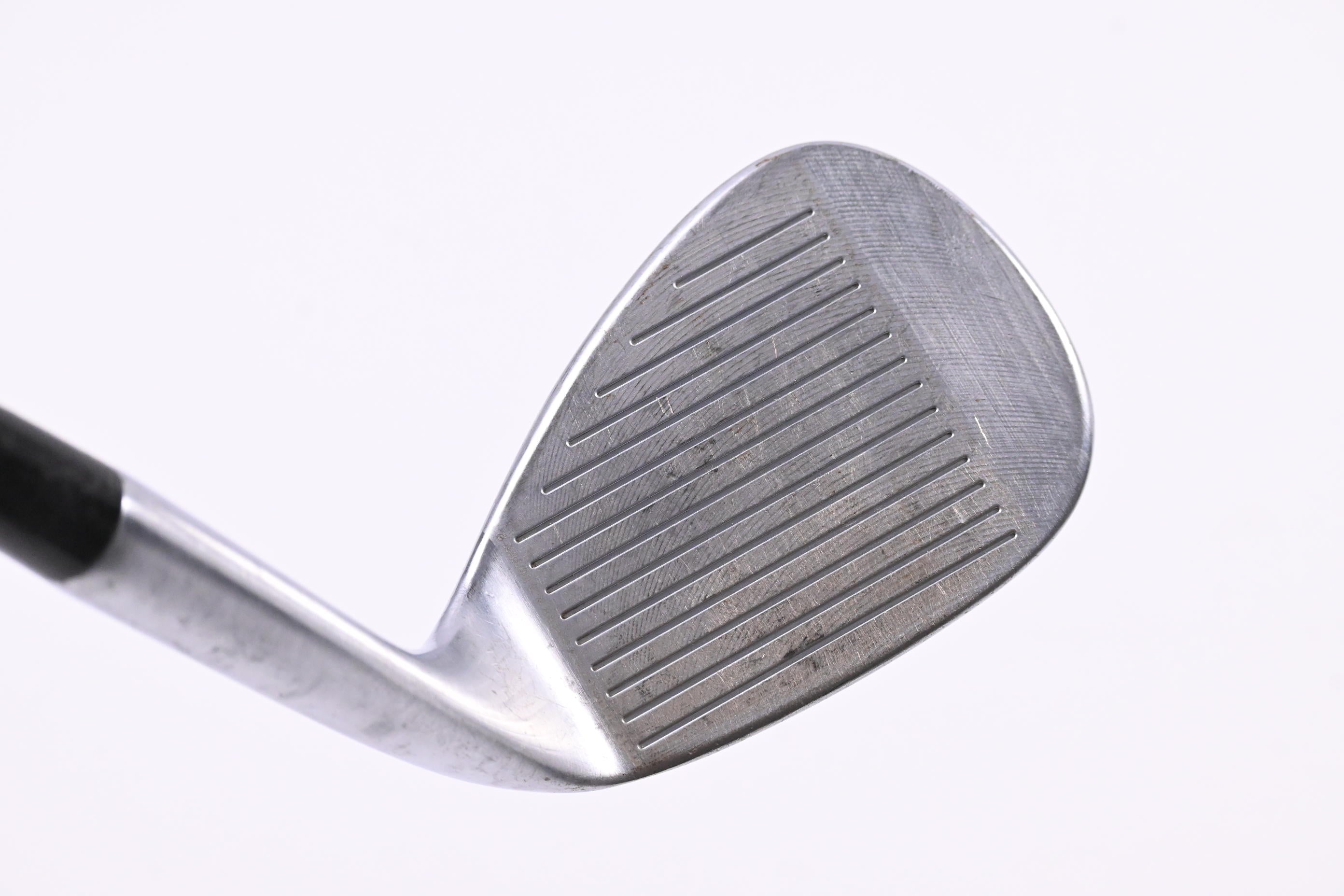 Left Hand Cleveland 588 RTX 2.0 Lob Wedge / 58 Degree / Wedge Flex Dynamic Gold