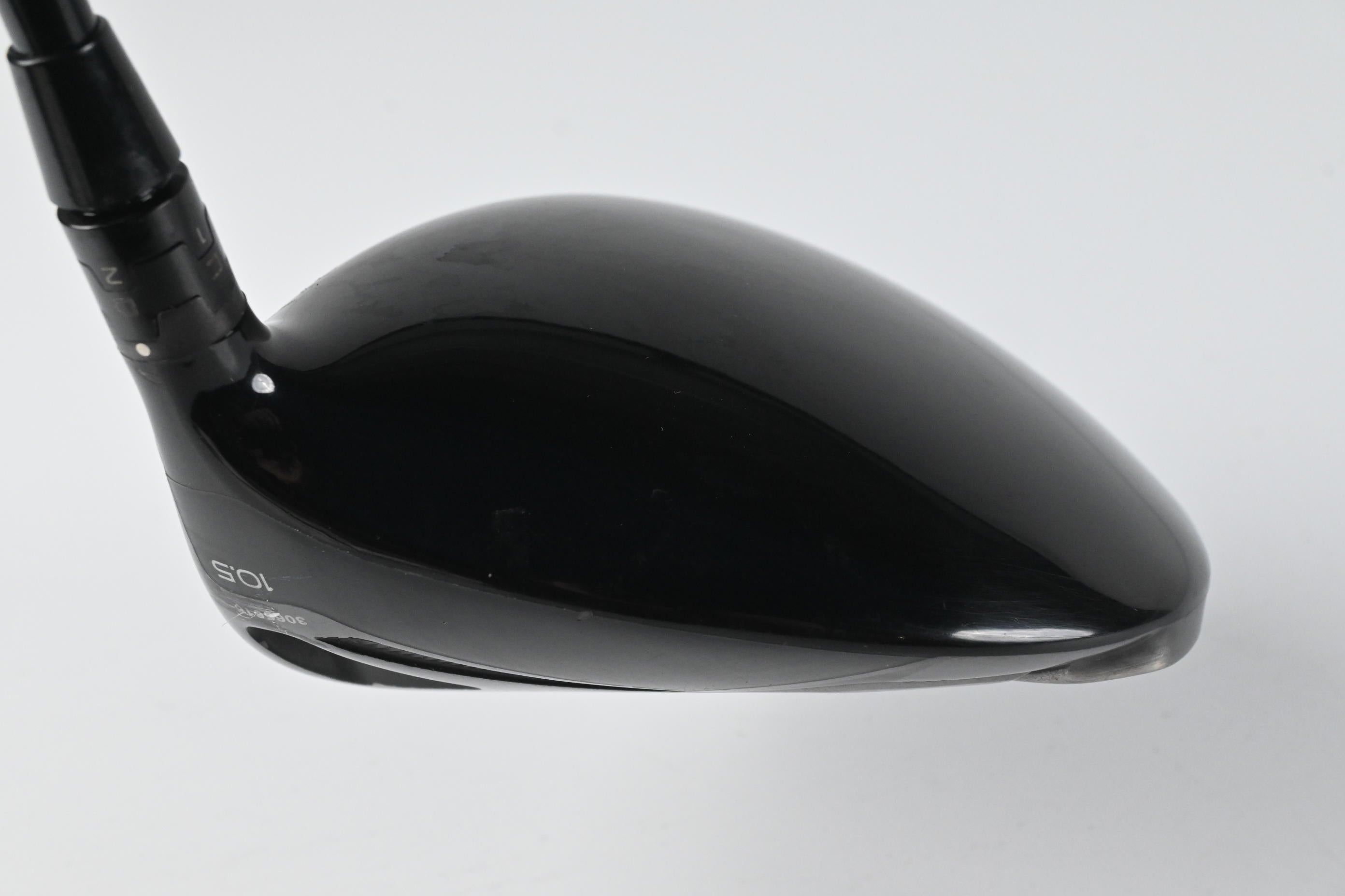 Titleist TS2 Driver / 10.5 Degree / Regular Flex Tensei AV Blue 55 Shaft