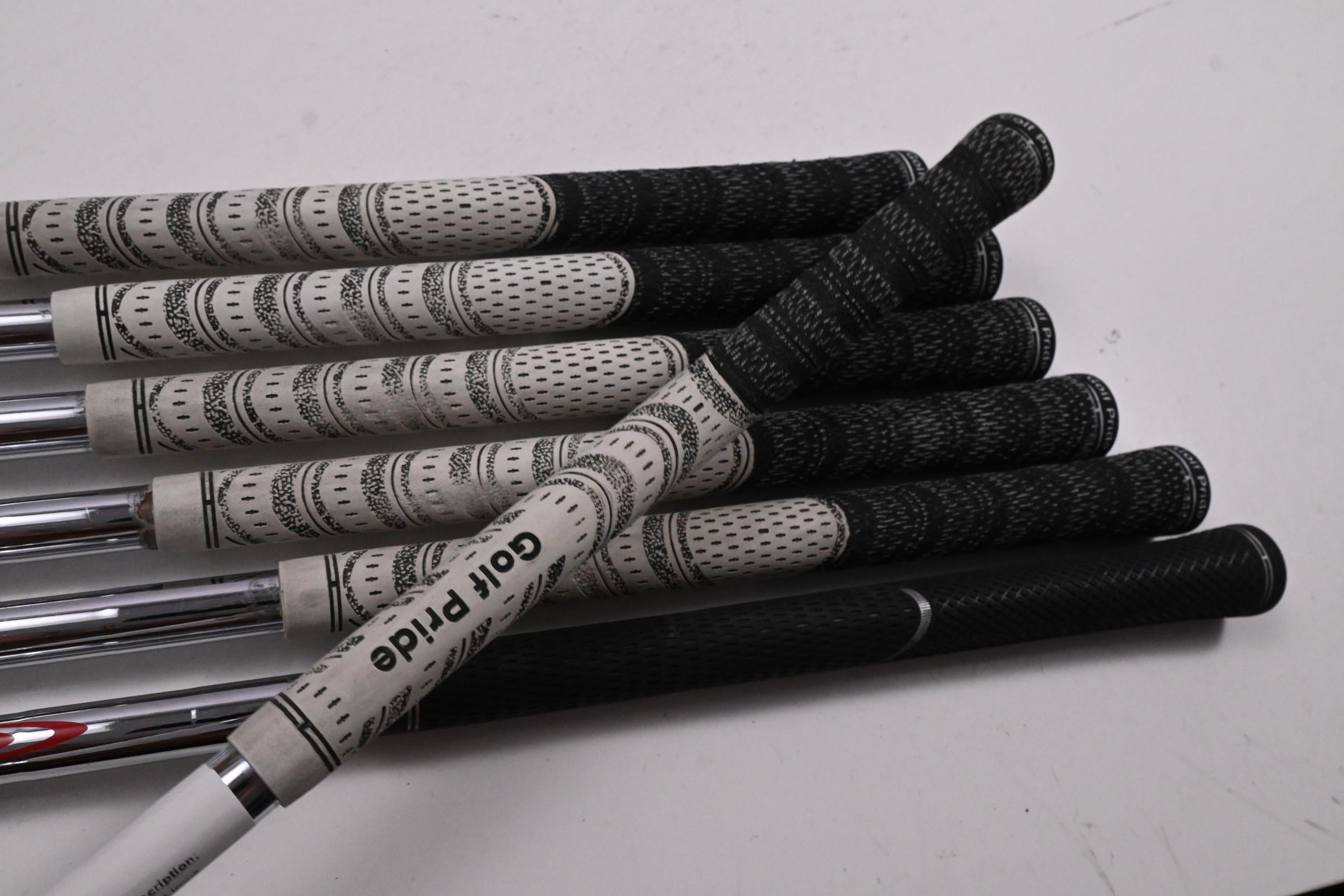 Honma TW 757 VX Irons / 4-PW / Stiff Flex NS Pro Modus 3 Tour 105 Shafts