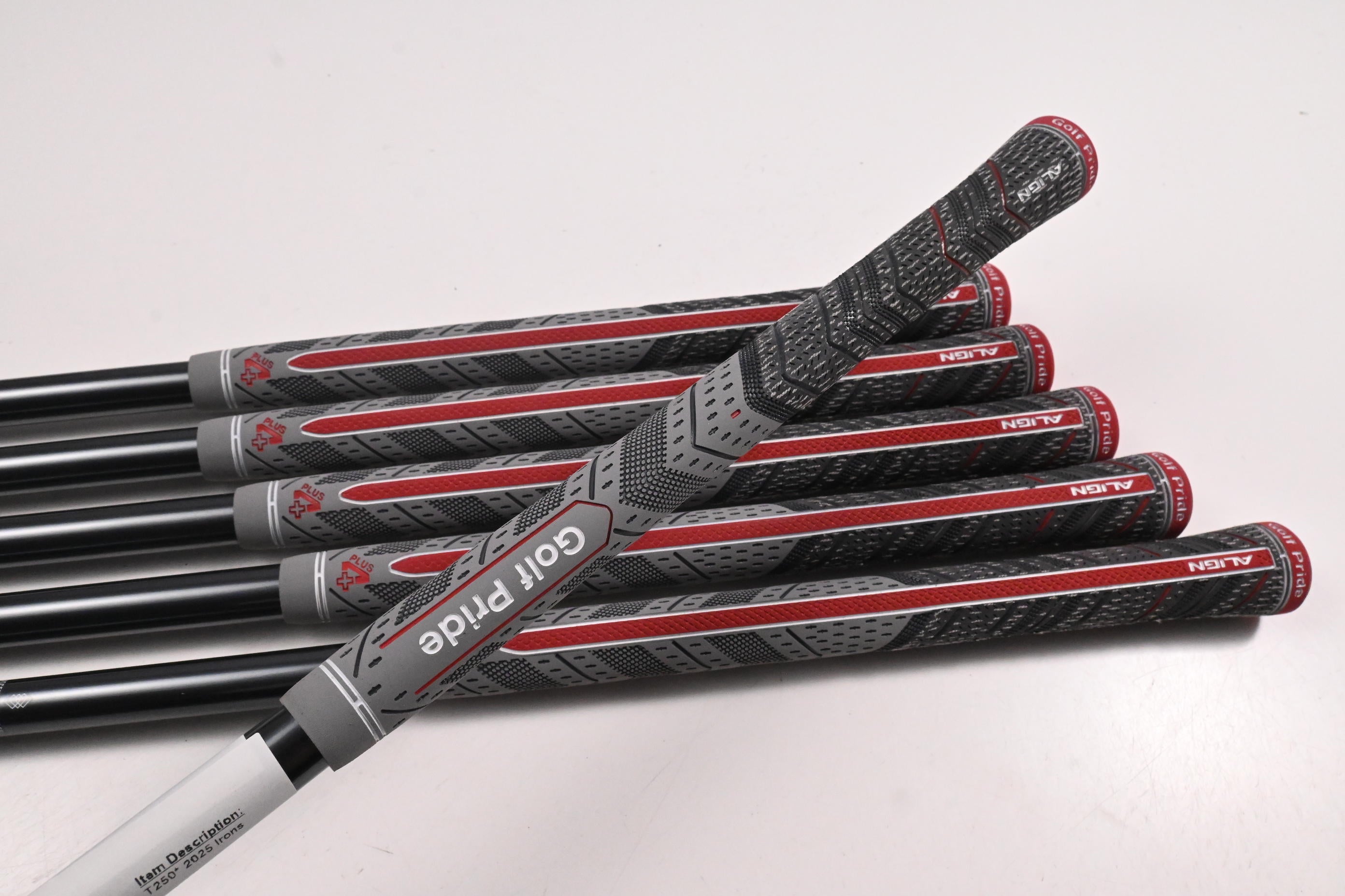 Titleist T250* 2025 Irons / 5-PW / Regular Flex MMT Speedmesh 85 Shafts
