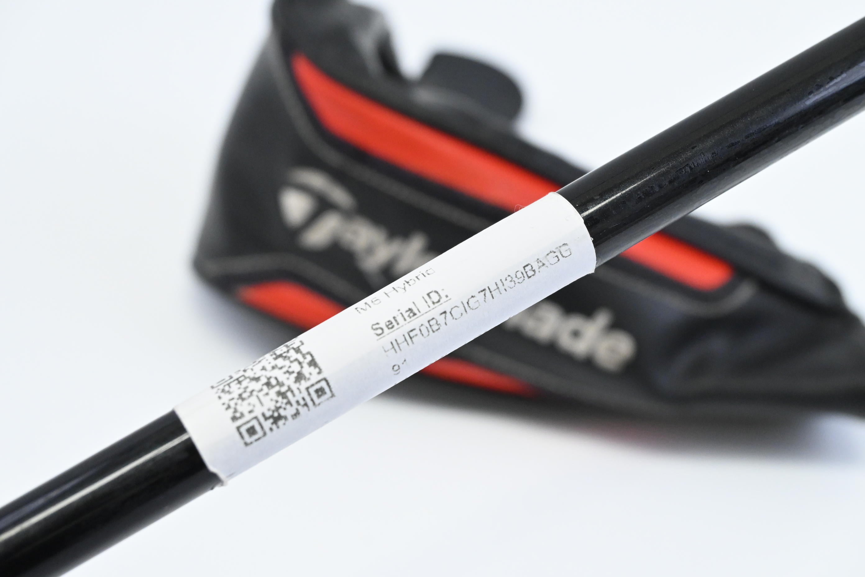 Taylormade M6 #4 Hybrid / 22 Degree / Regular Flex Fujikura Atmos Orange 6